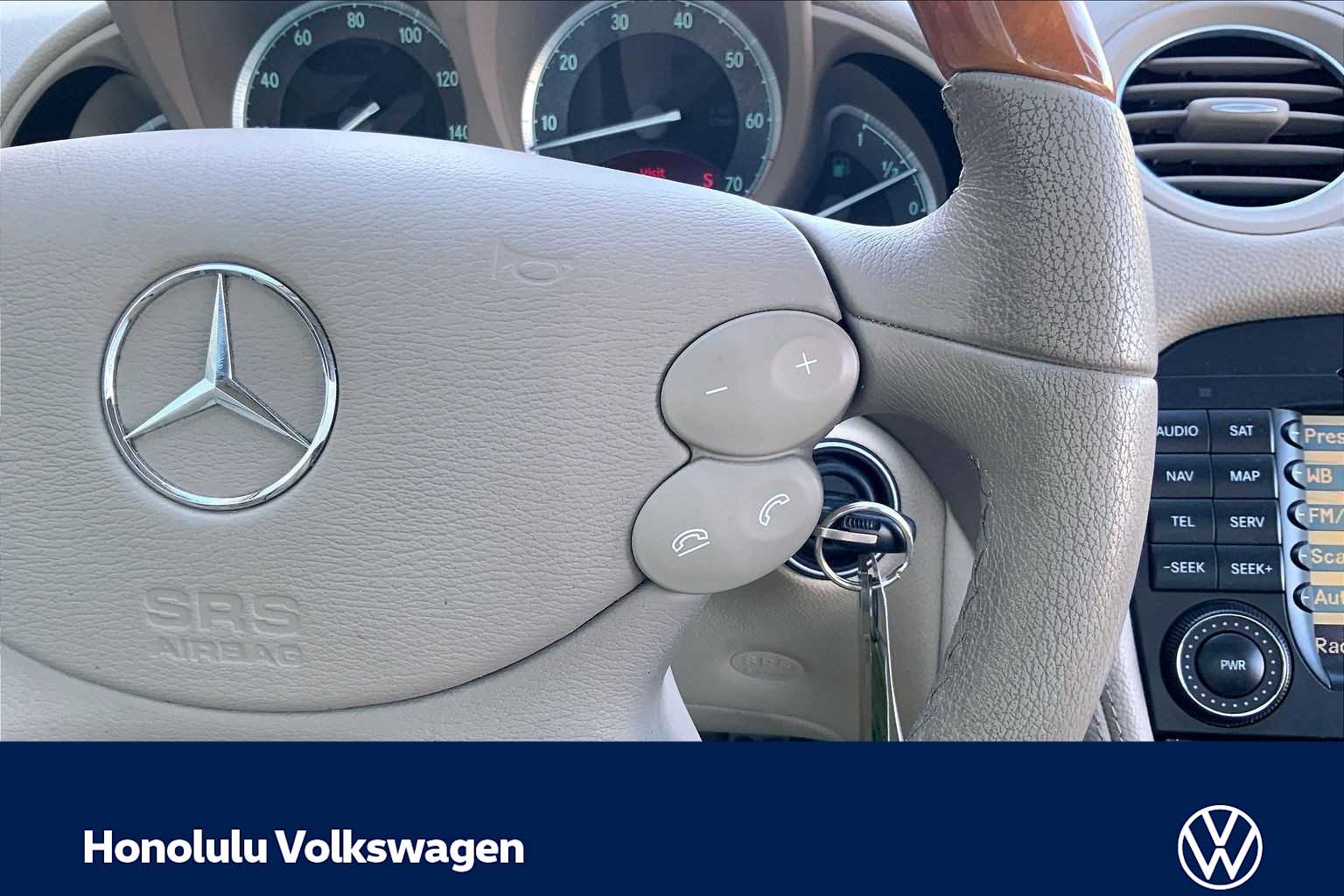 Thumbnail: 2006 Mercedes-Benz SL-Class - 24