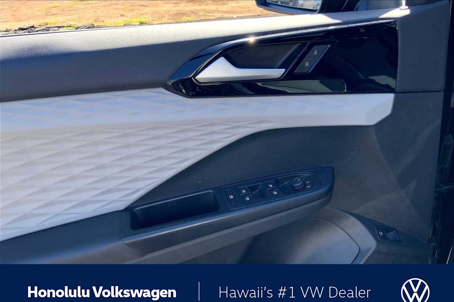 Thumbnail: 2022 Volkswagen Taos - 26