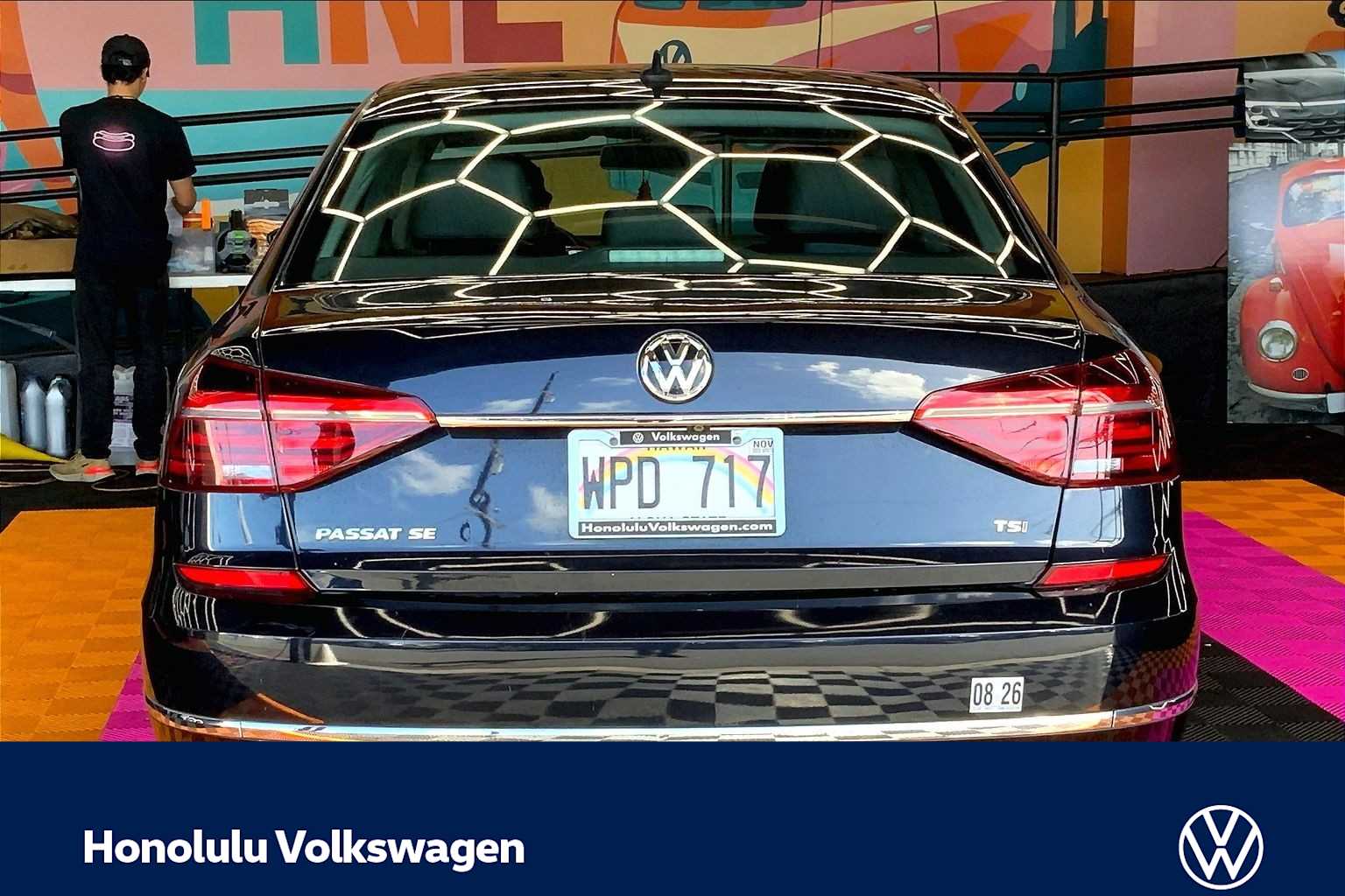 Thumbnail: 2018 Volkswagen Passat - 4