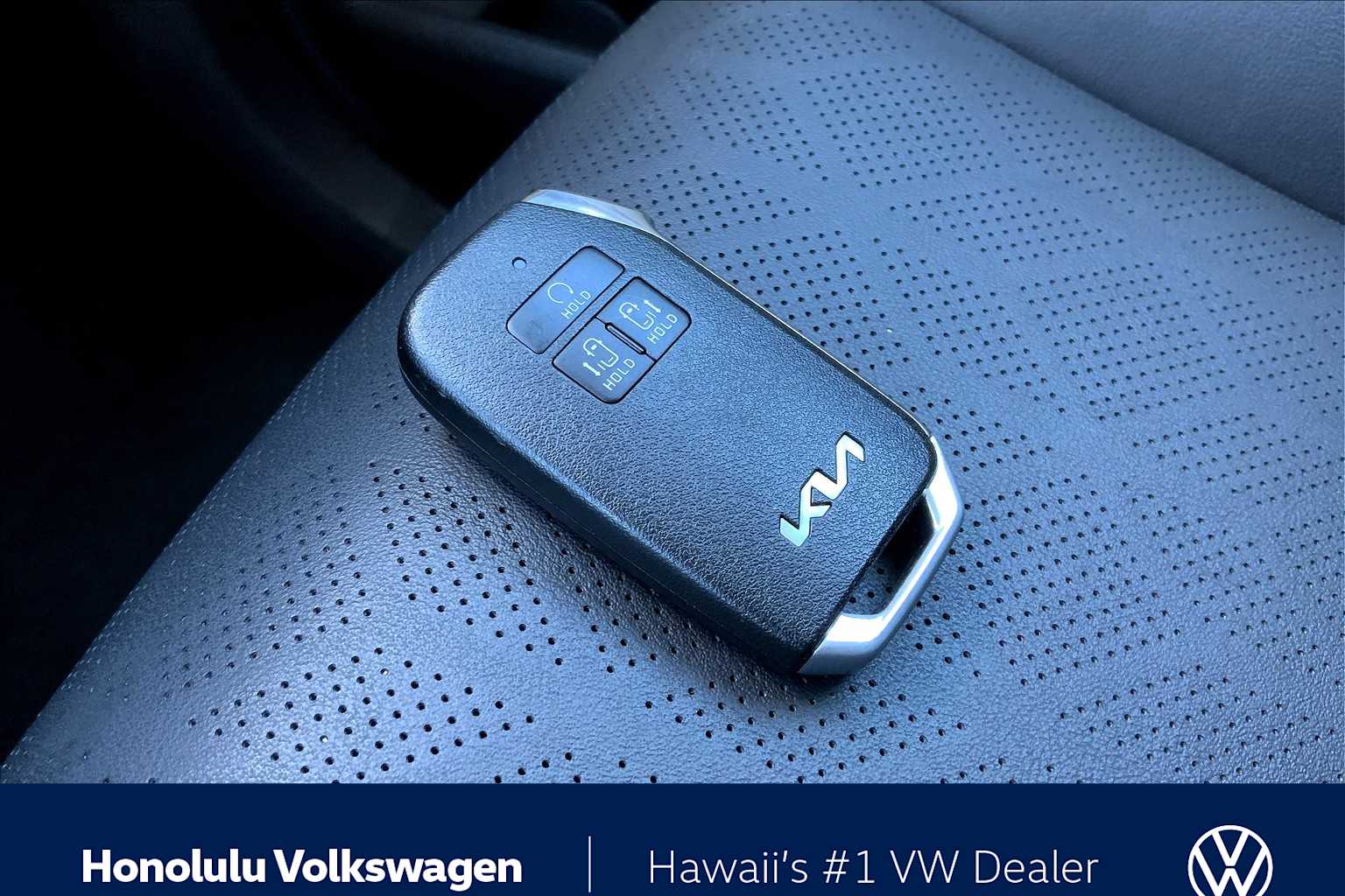 Thumbnail: 2022 Kia Carnival - 18