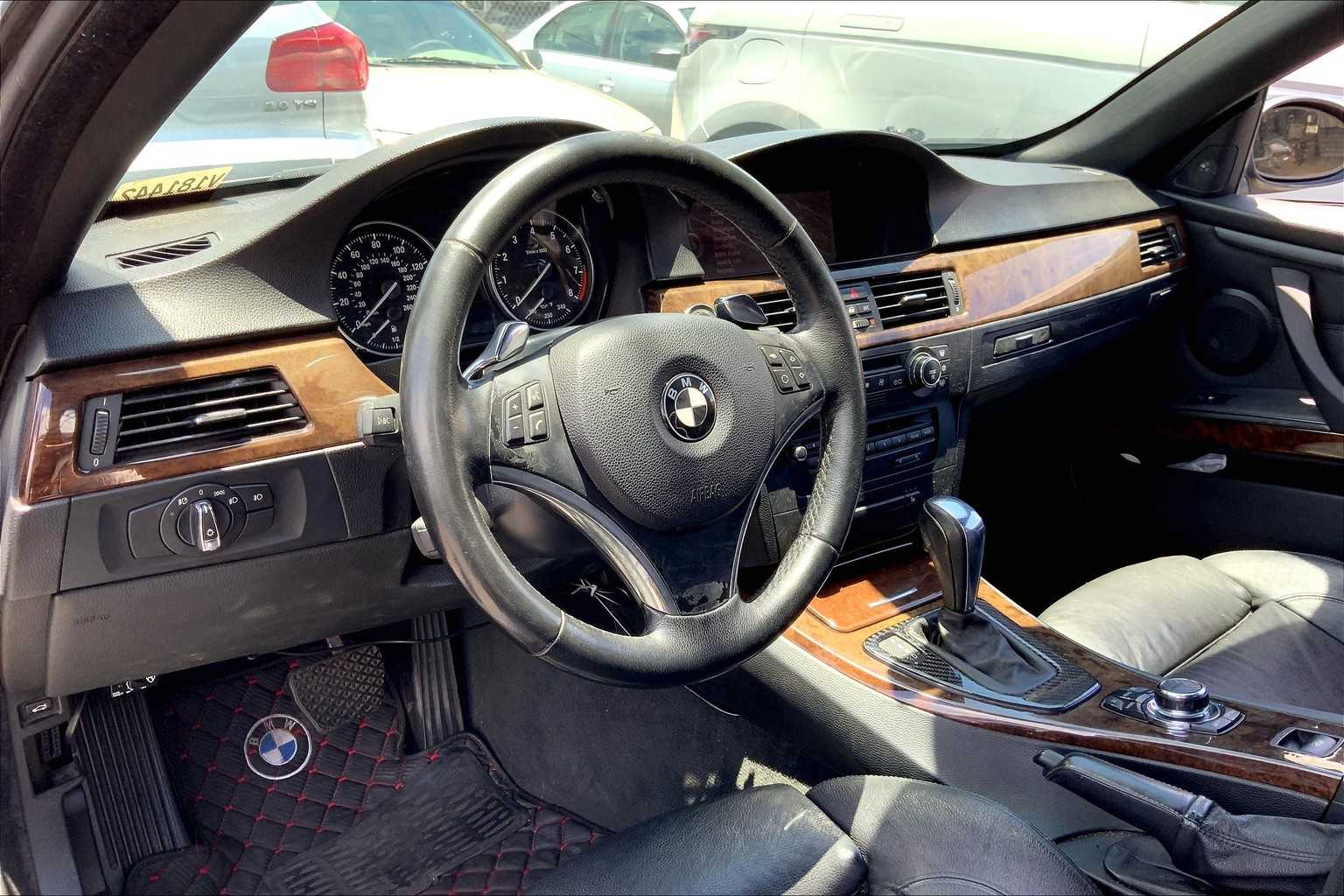 Used 2009 BMW 3 Series 335i with VIN WBAWL73599P181442 for sale in Honolulu, HI