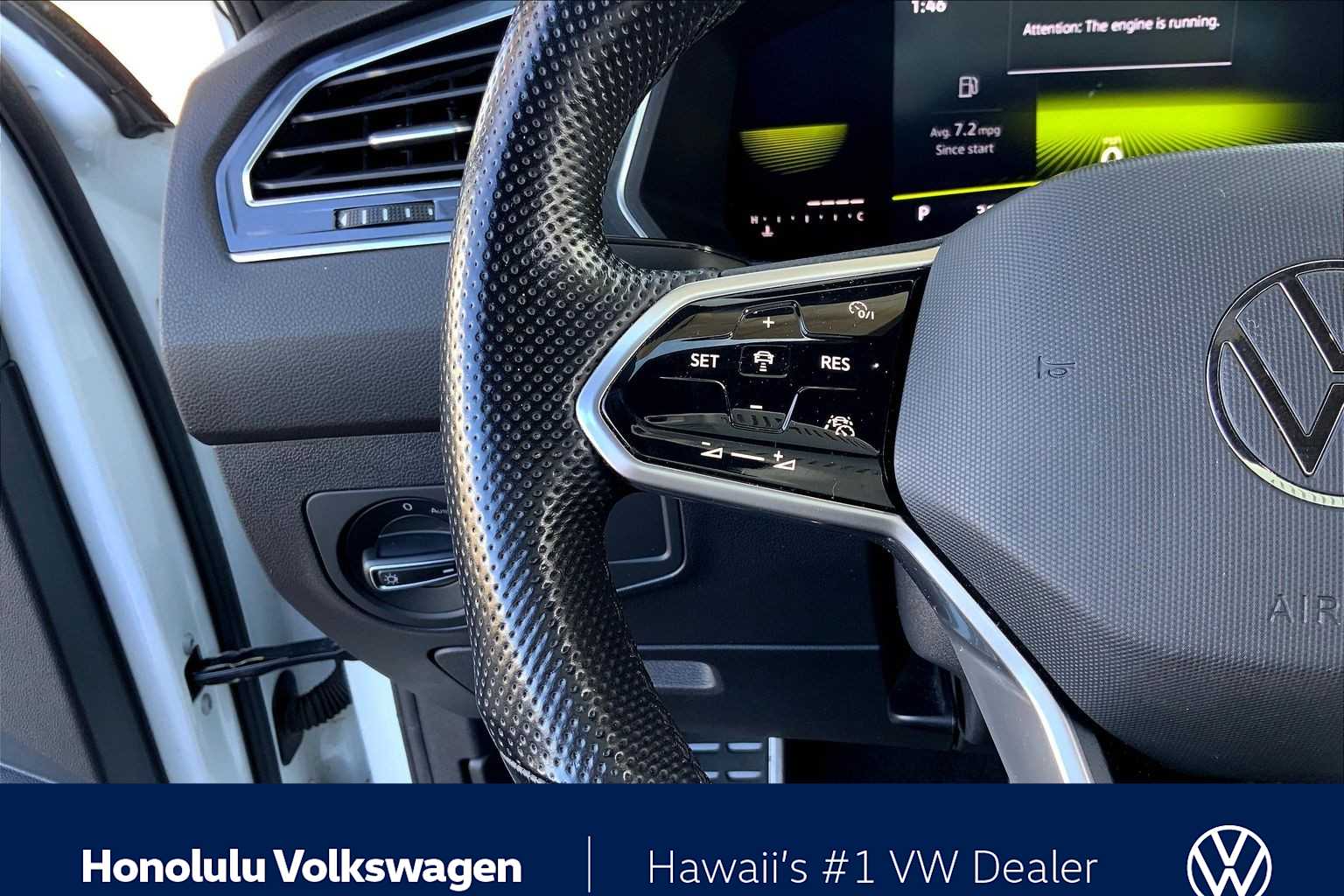 Thumbnail: 2022 Volkswagen Tiguan - 23