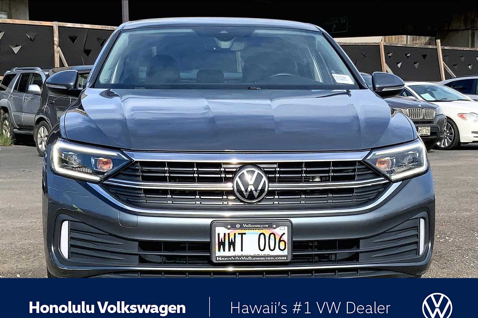 Thumbnail: 2023 Volkswagen Jetta - 6