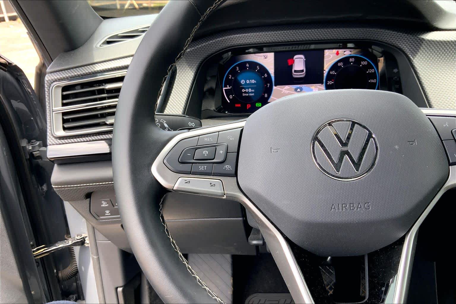 Thumbnail: 2024 Volkswagen Atlas - 24