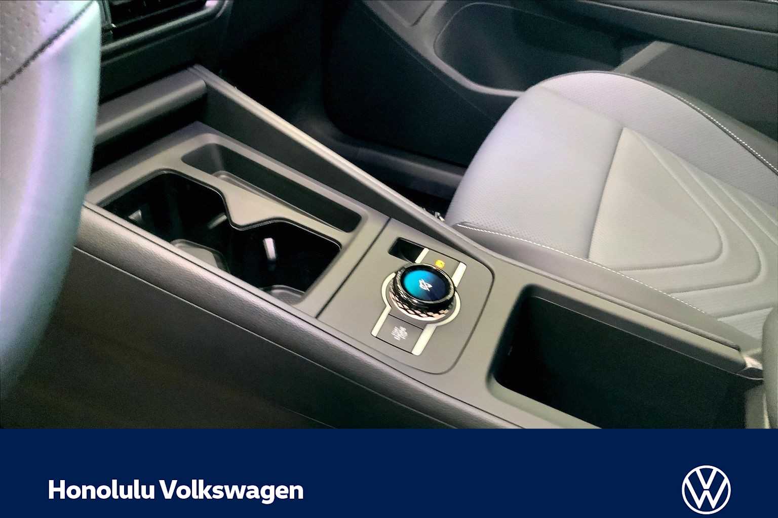 Thumbnail: 2026 Volkswagen Tiguan - 17