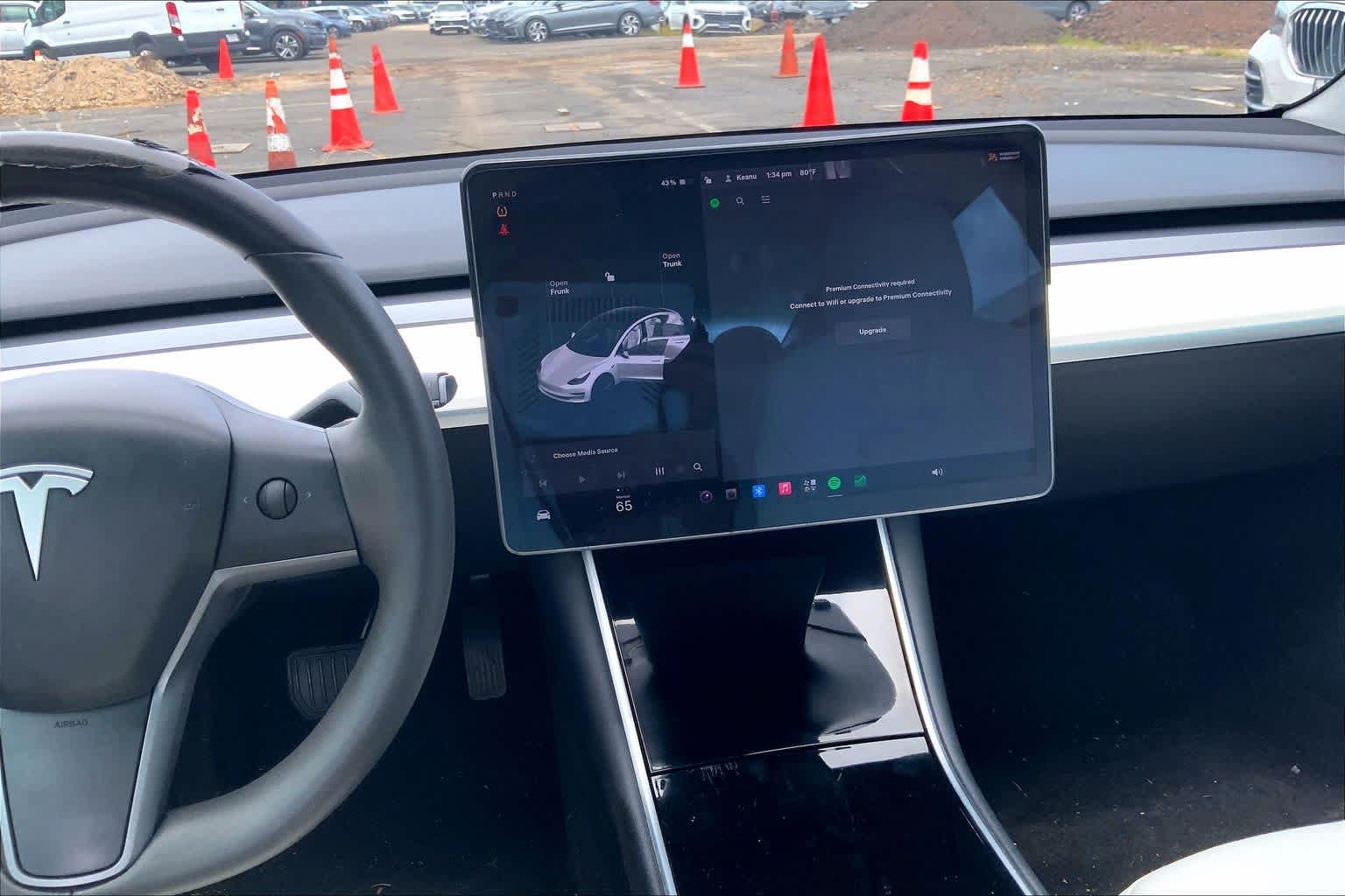 Thumbnail: 2020 Tesla Model 3 - 15