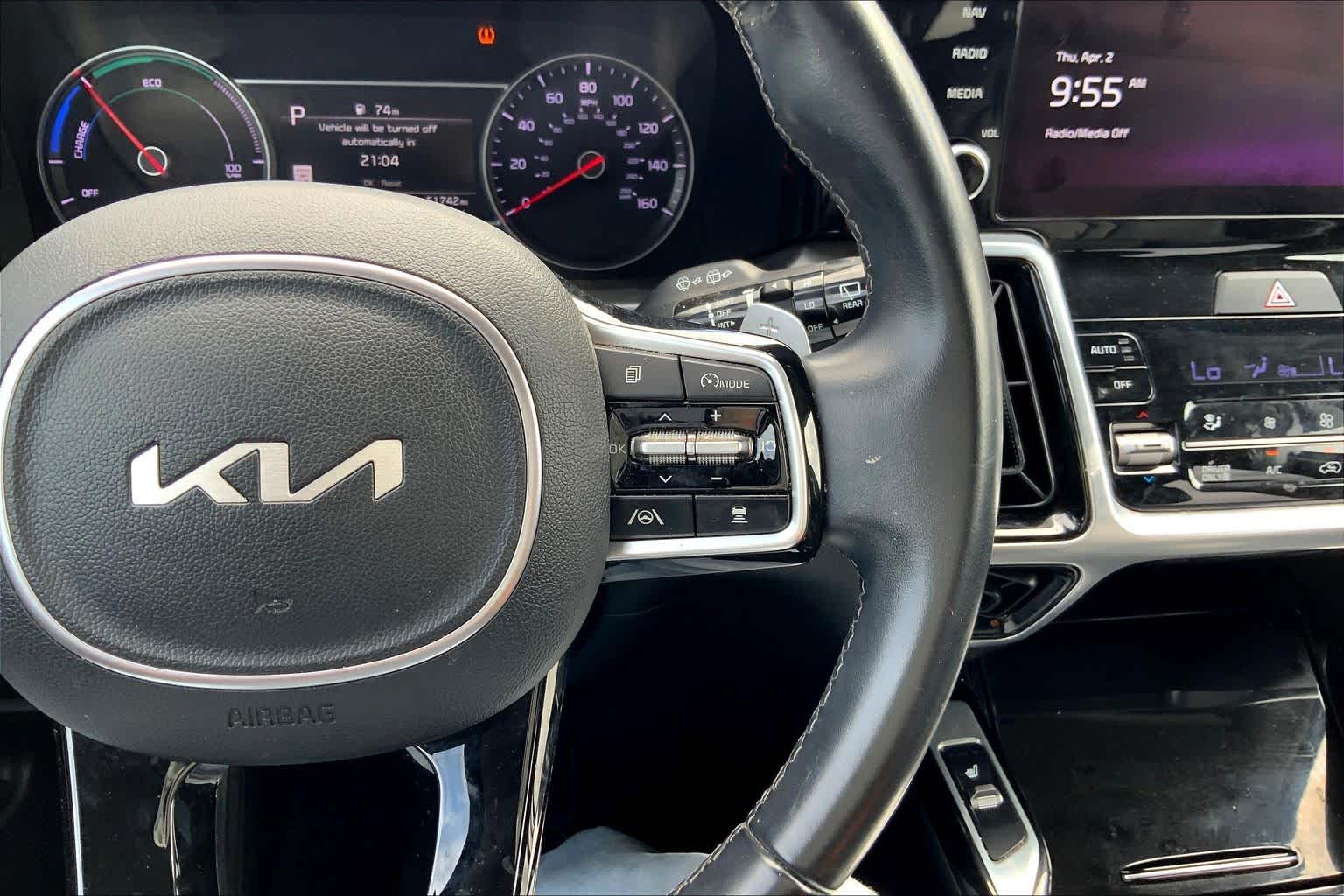 Thumbnail: 2022 Kia Sorento - 24