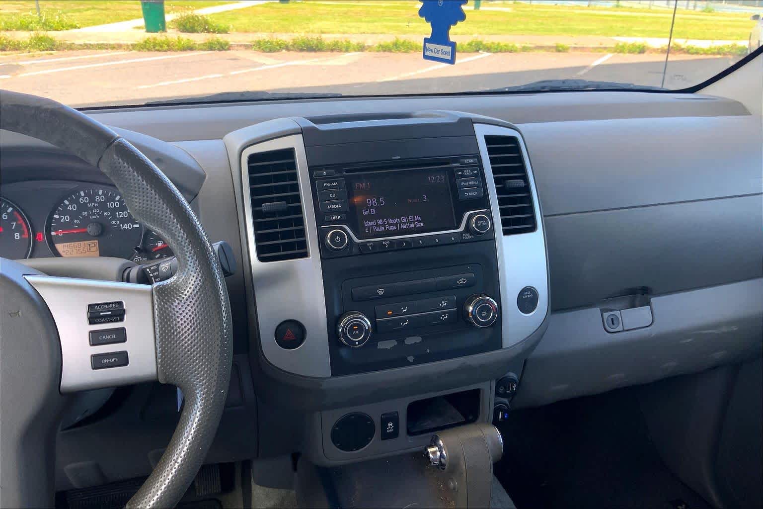 Thumbnail: 2017 Nissan Frontier - 14