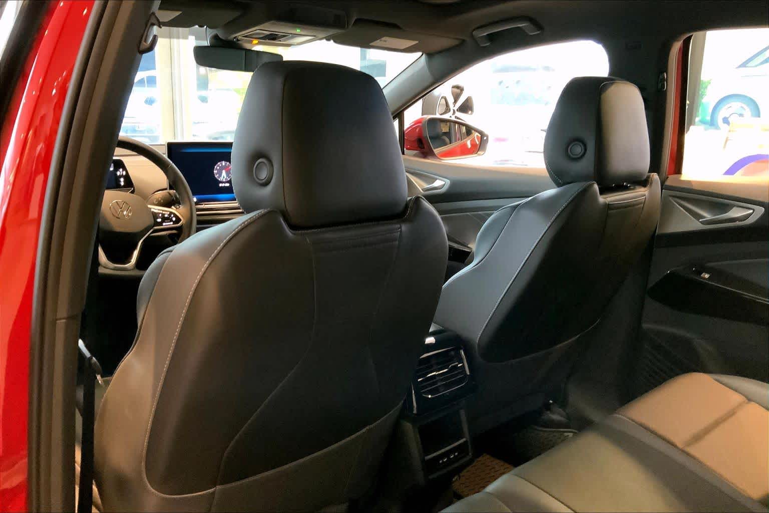 2025 Volkswagen ID.4 PRO S - Photo 12