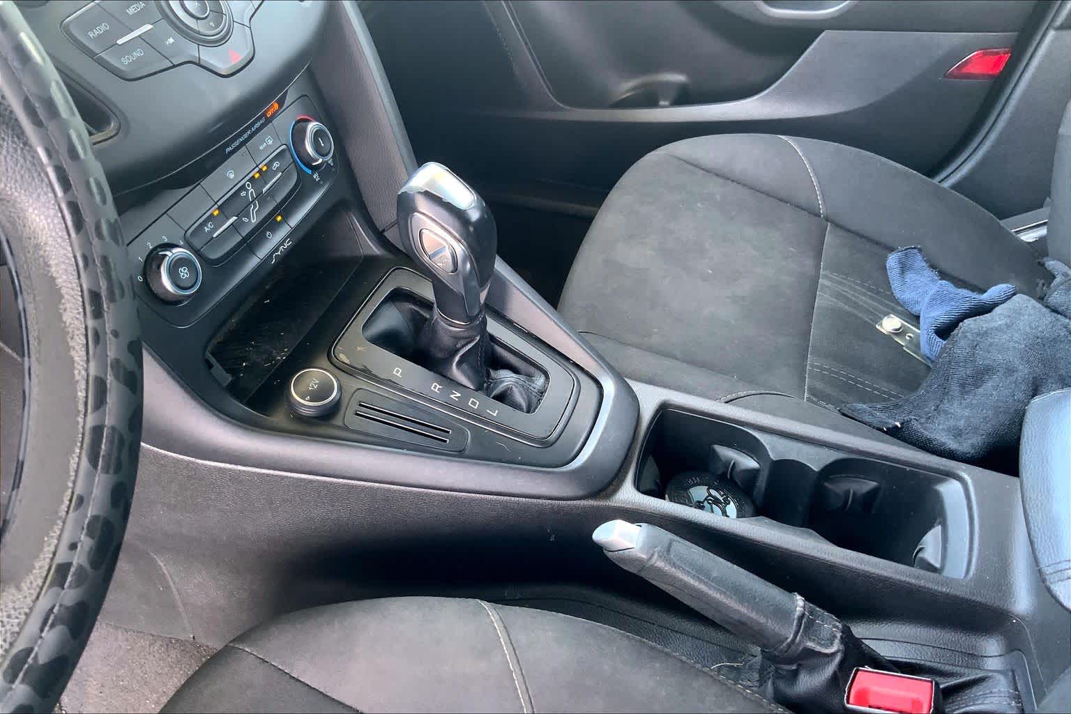 Thumbnail: 2016 Ford Focus - 16