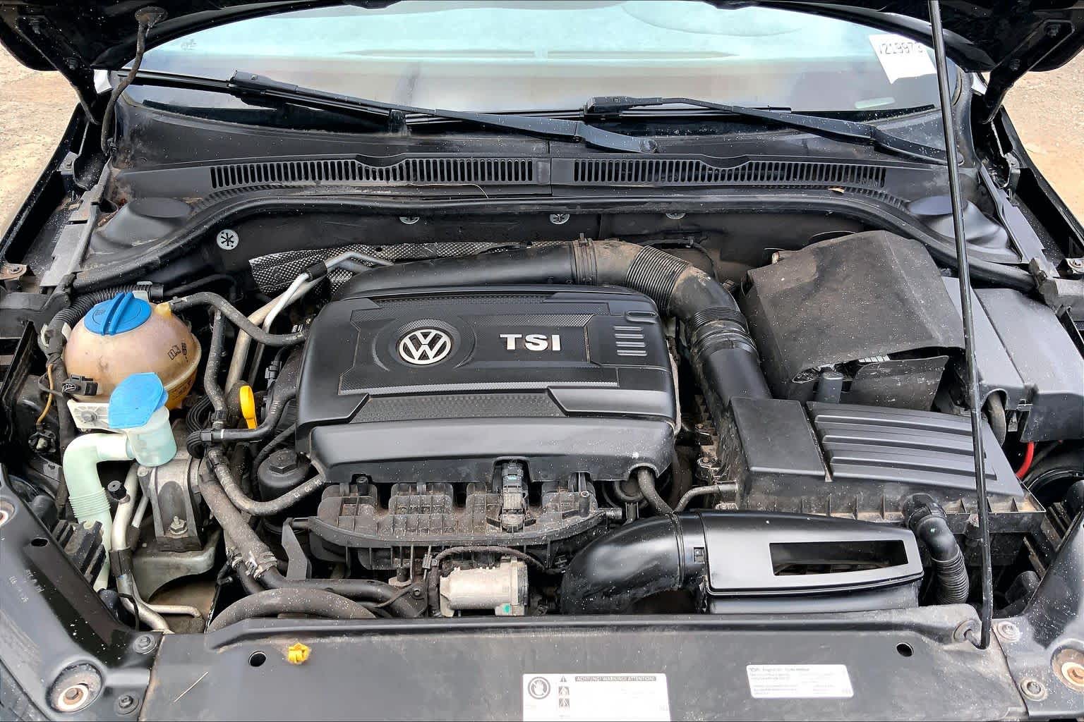 Thumbnail: 2014 Volkswagen Jetta - 9