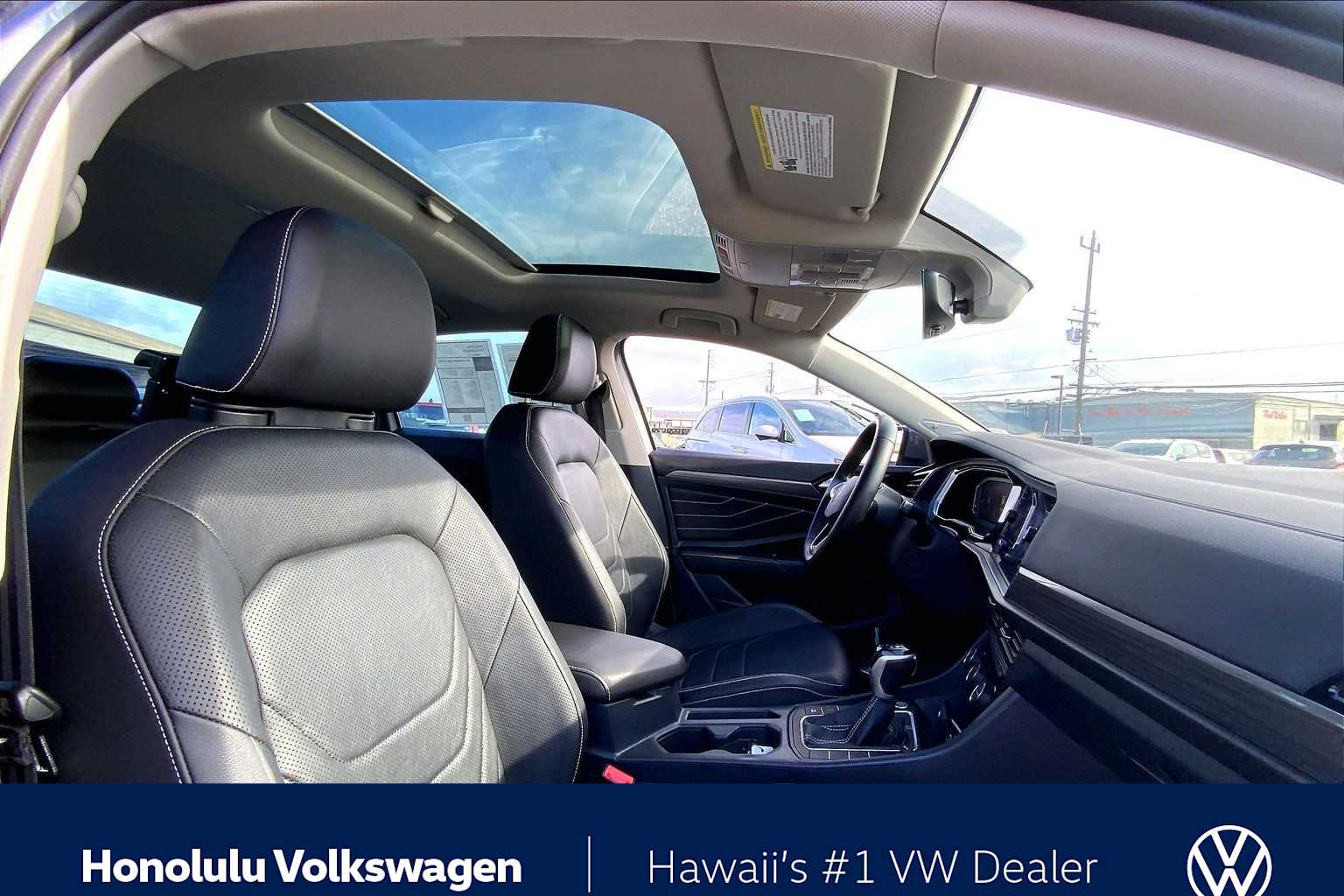 Thumbnail: 2023 Volkswagen Jetta - 30