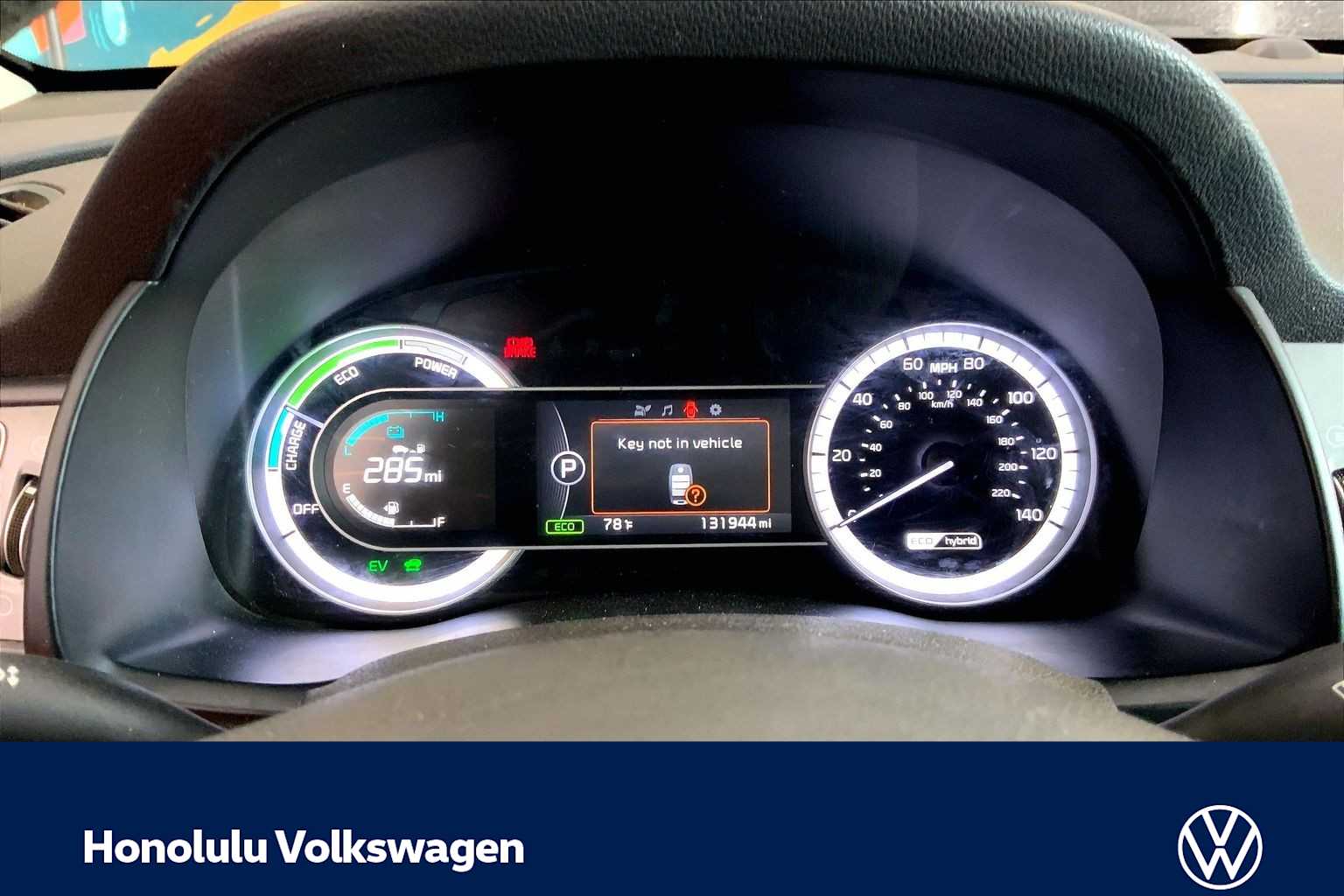 Thumbnail: 2017 Kia Niro - 16