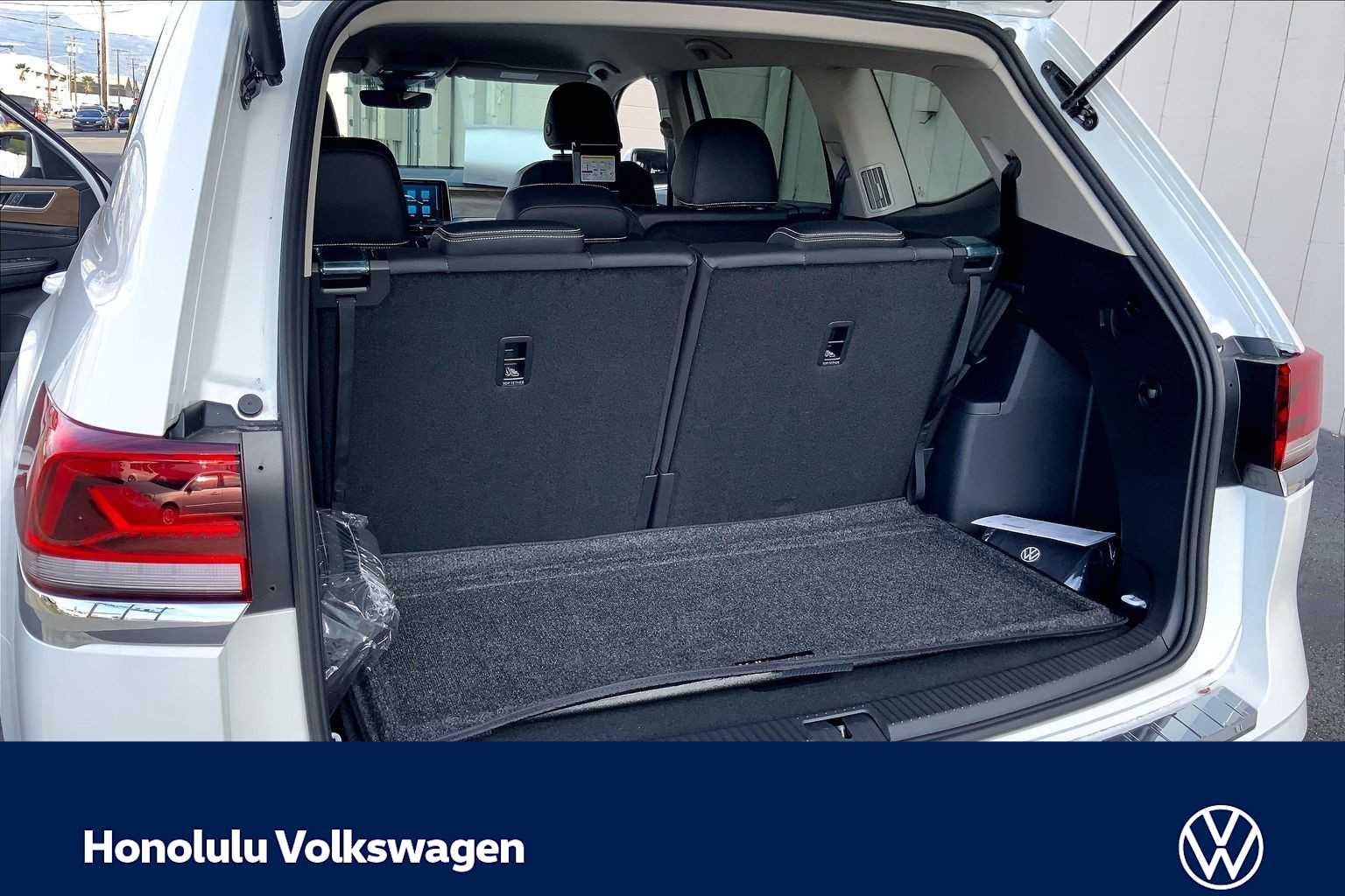 Thumbnail: 2026 Volkswagen Atlas - 19