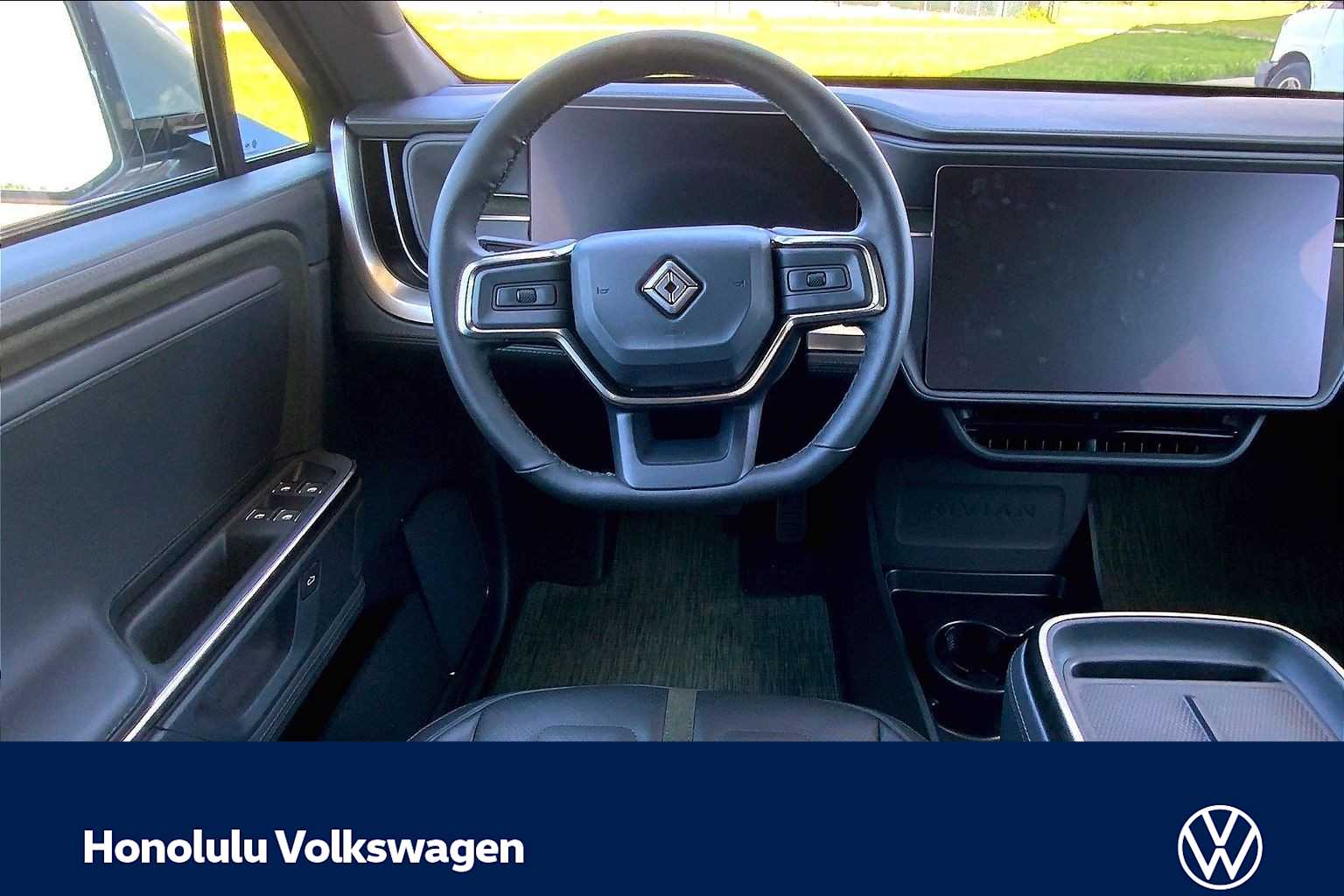 Thumbnail: 2026 Rivian R1T - 14