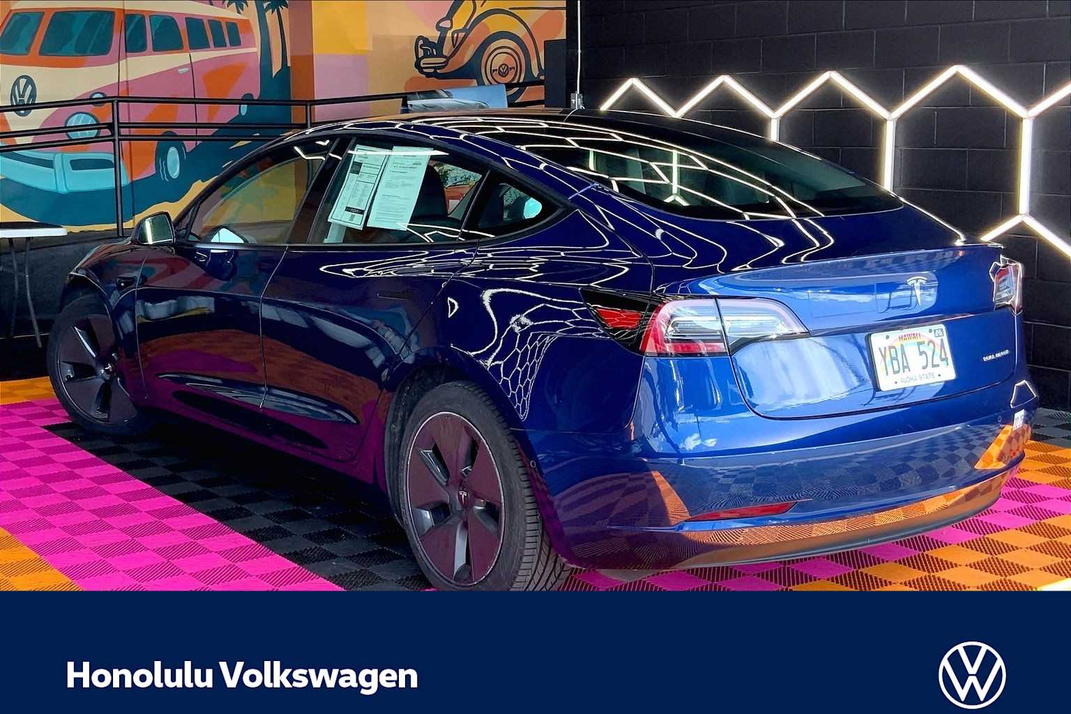 Thumbnail: 2021 Tesla Model 3 - 4