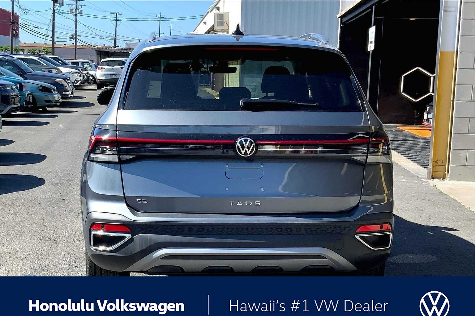 Thumbnail: 2026 Volkswagen Taos - 5