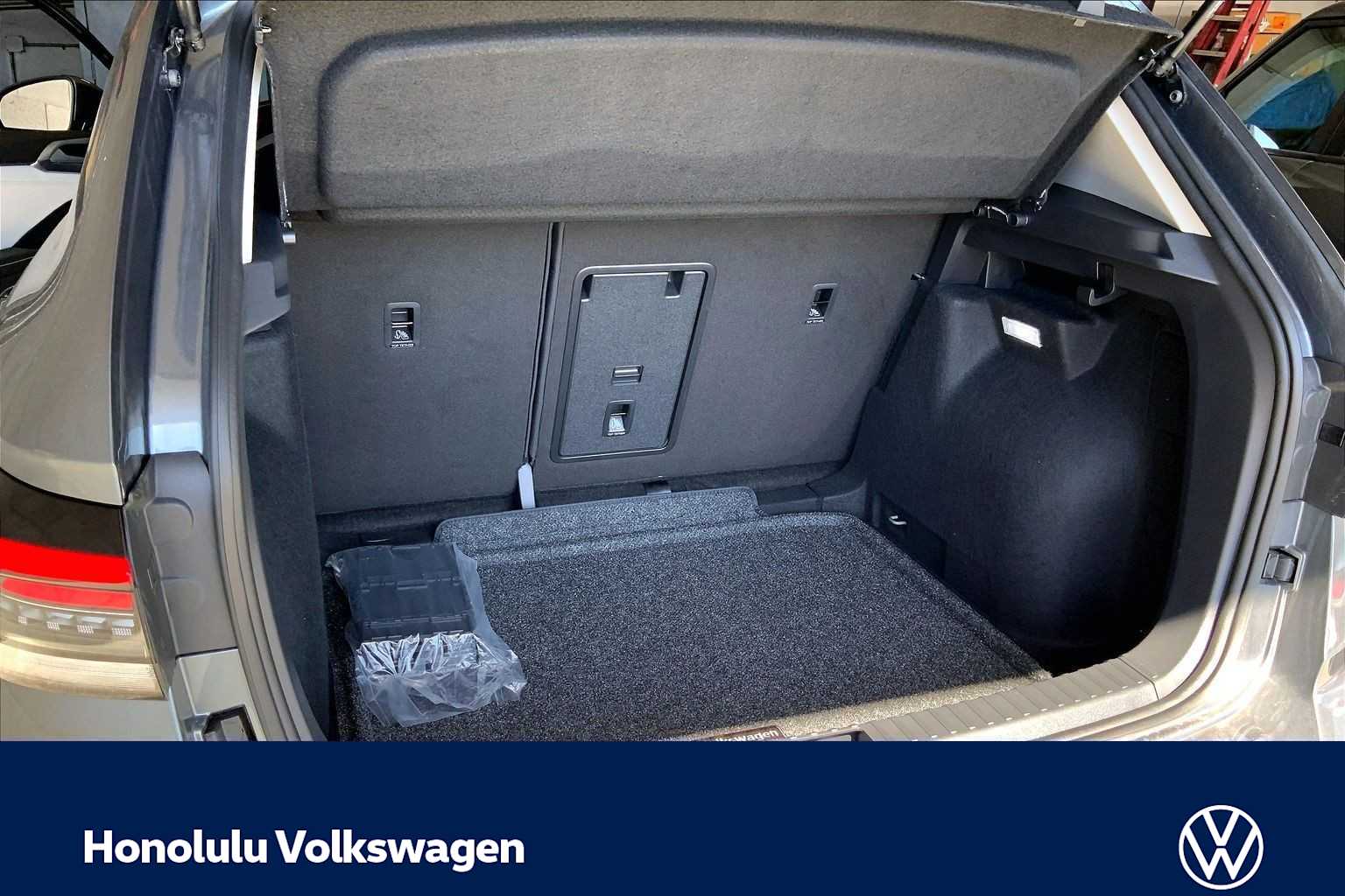 Thumbnail: 2026 Volkswagen Taos - 19