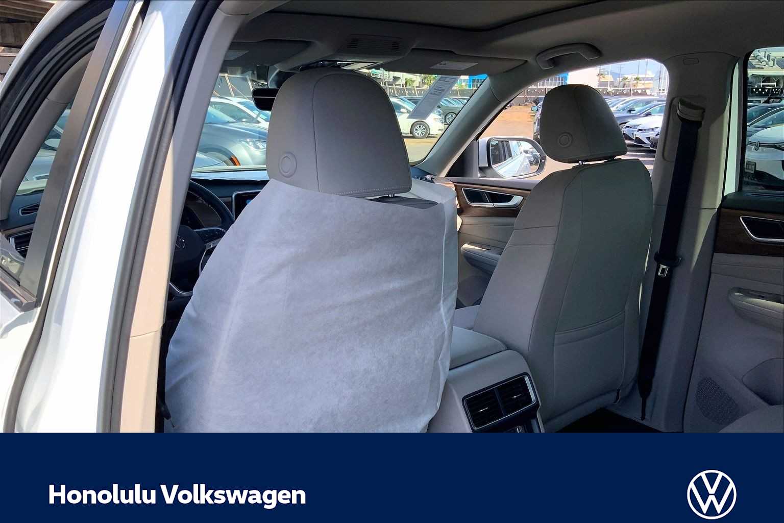 Thumbnail: 2026 Volkswagen Atlas - 12