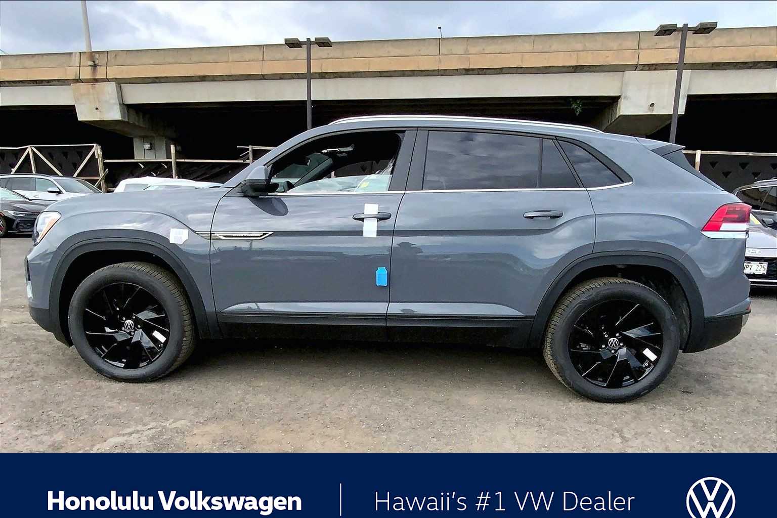 Thumbnail: 2026 Volkswagen Atlas - 3