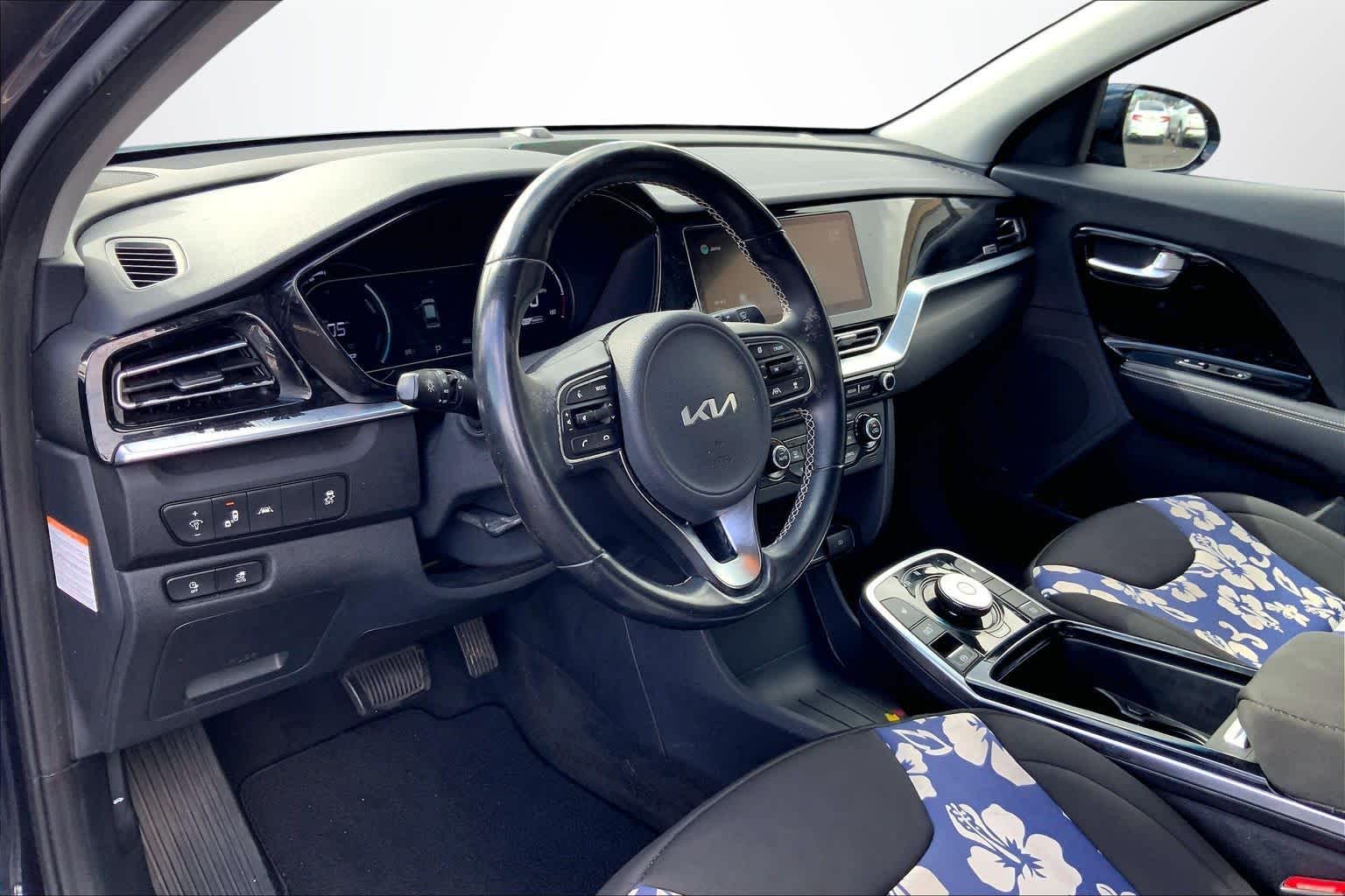 Used 2022 Kia Niro EX with VIN KNDCC3LGXN5142848 for sale in Honolulu, HI