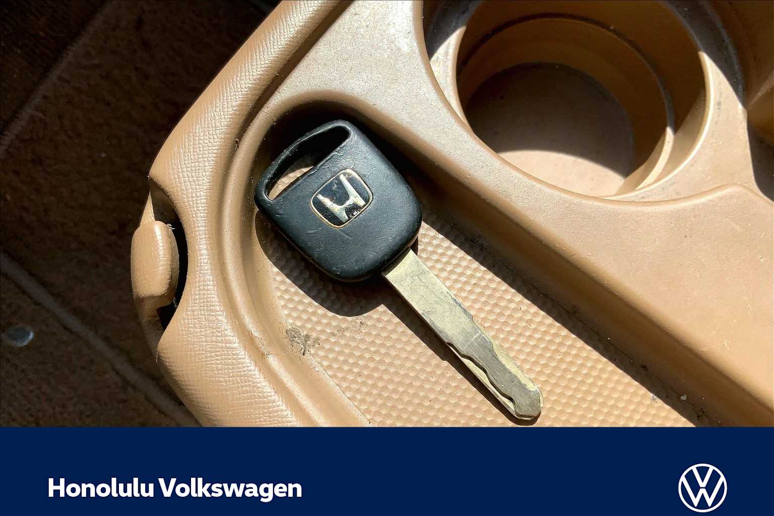 Thumbnail: 2004 Honda CR-V - 18