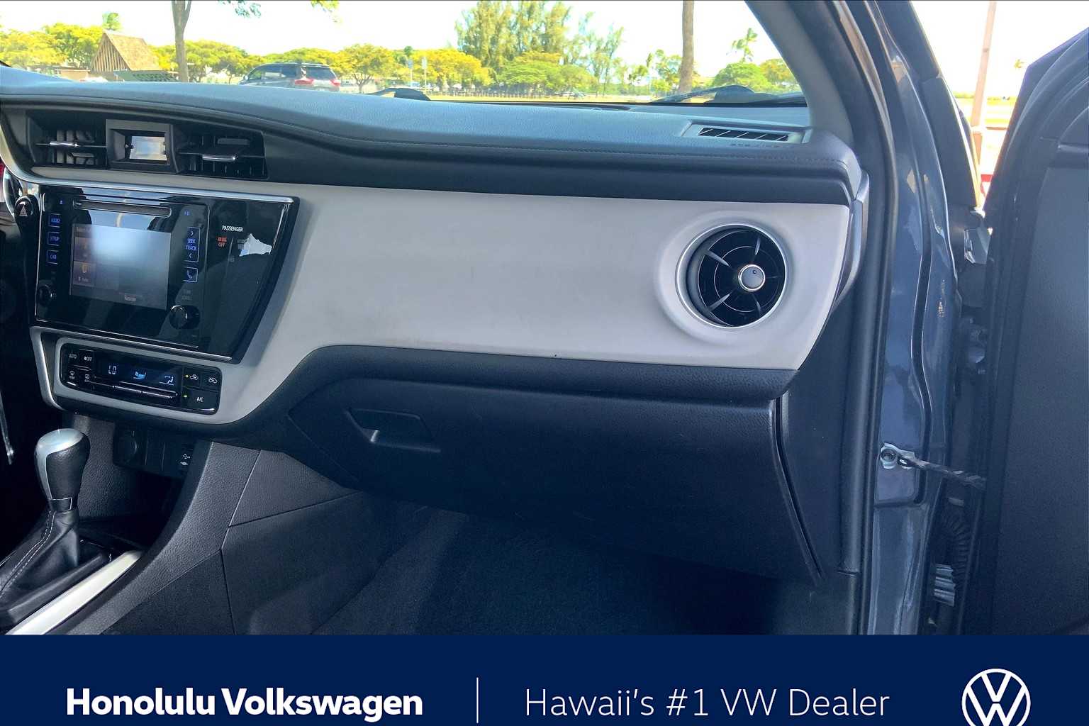 Thumbnail: 2017 Toyota Corolla - 21