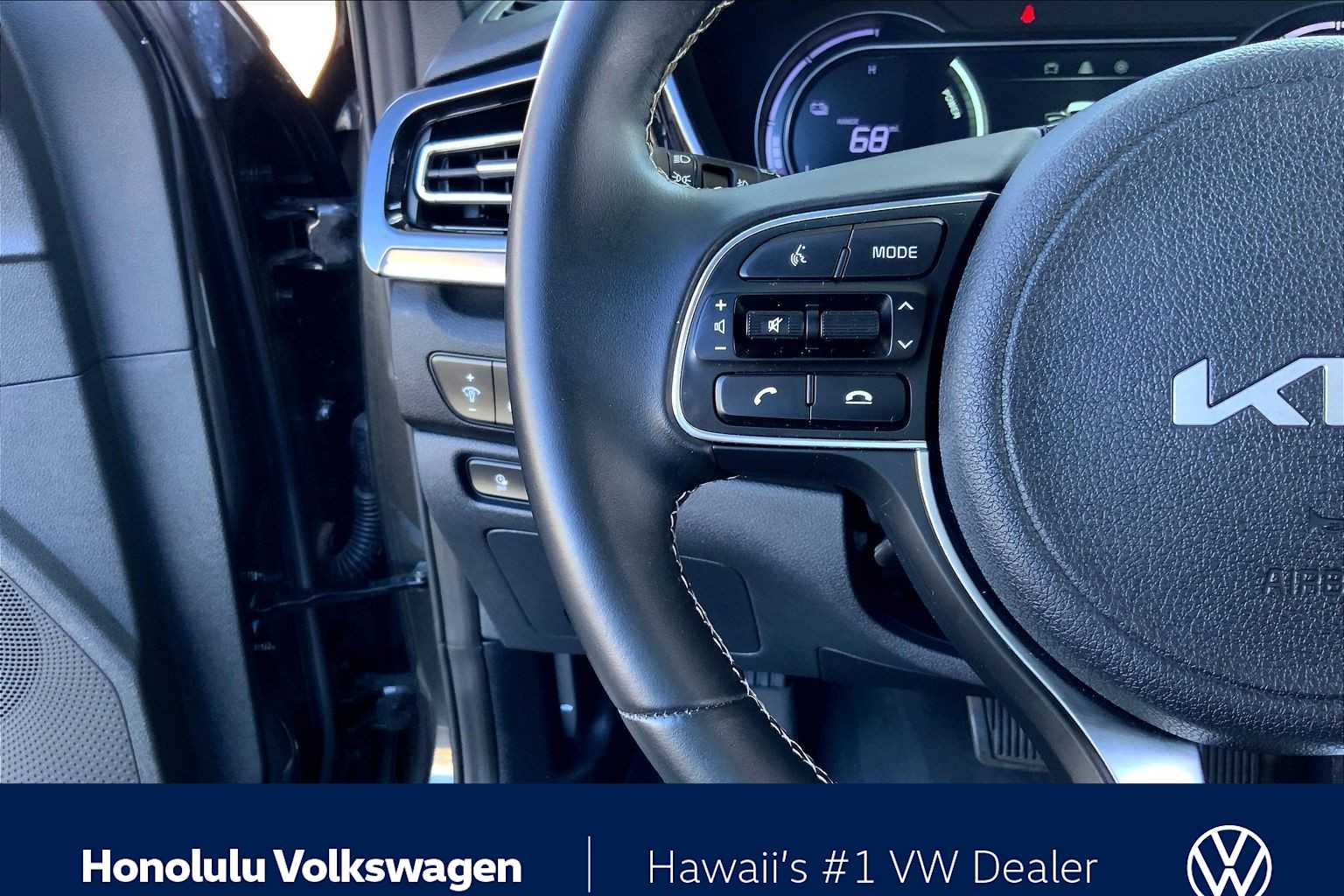 Thumbnail: 2022 Kia Niro - 23