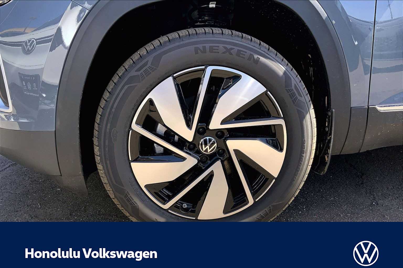 Thumbnail: 2026 Volkswagen Atlas - 8