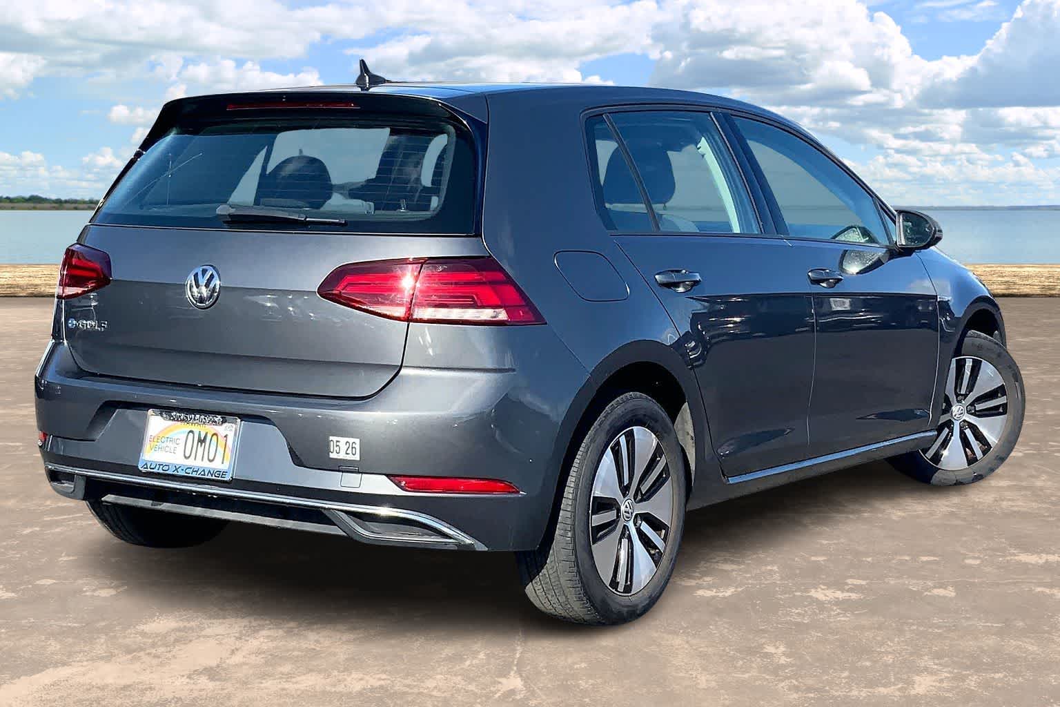 2019 Volkswagen e-Golf e-Golf SE - Photo 22