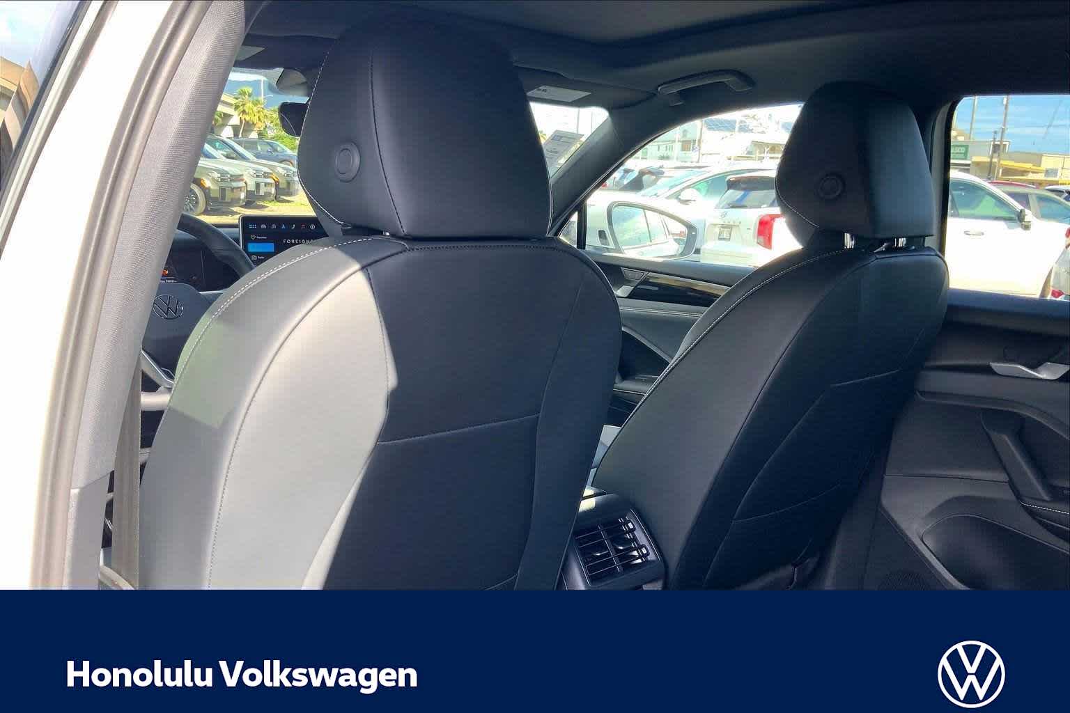 Thumbnail: 2026 Volkswagen Tiguan - 12