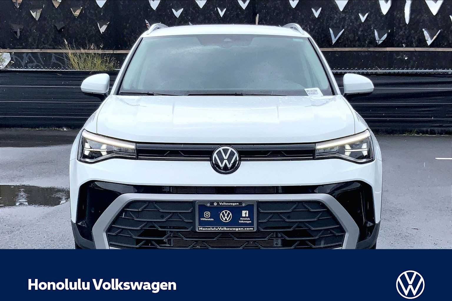 Thumbnail: 2025 Volkswagen Taos - 6