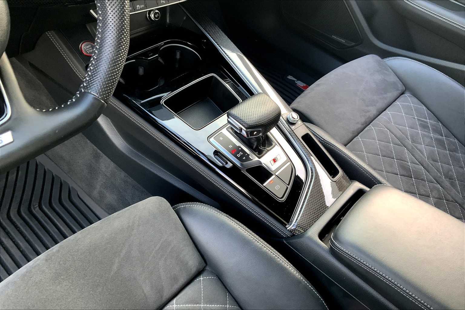 Thumbnail: 2020 Audi S4 - 15