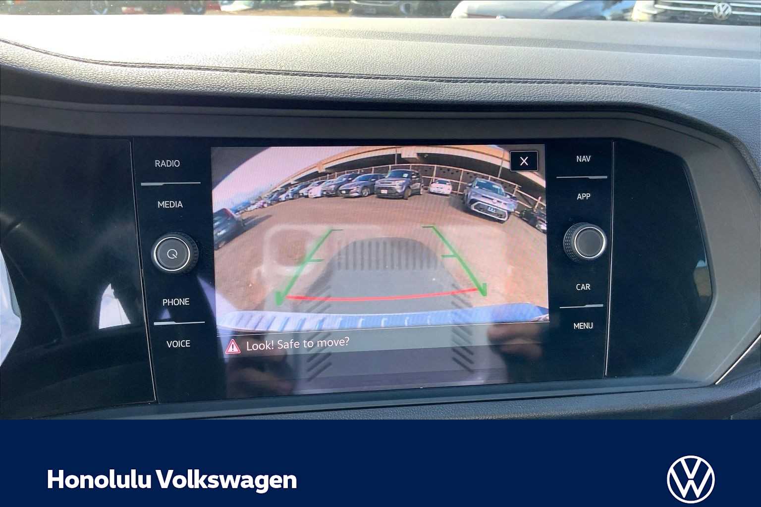 Thumbnail: 2023 Volkswagen Jetta - 26