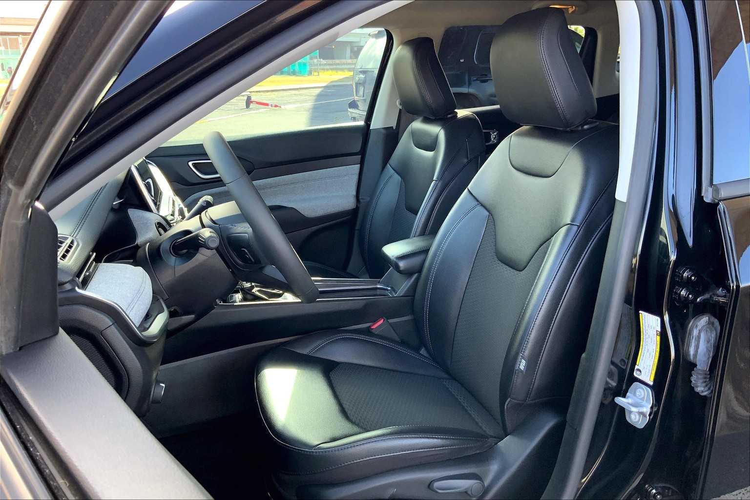 2022 Jeep Compass Latitude 10