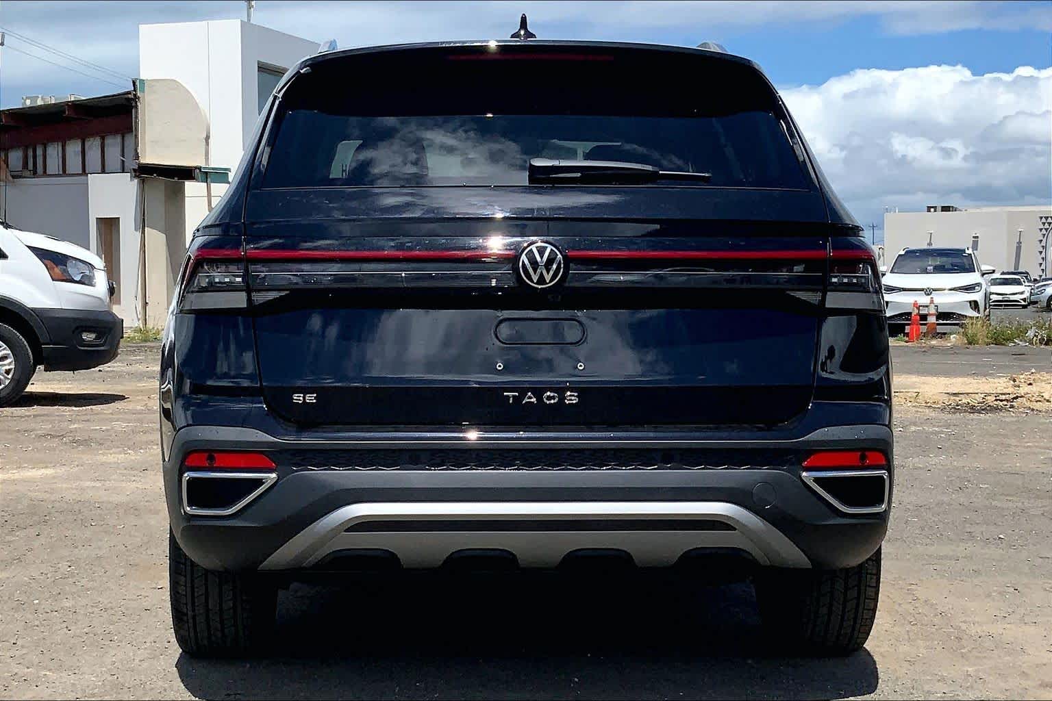 Thumbnail: 2026 Volkswagen Taos - 5