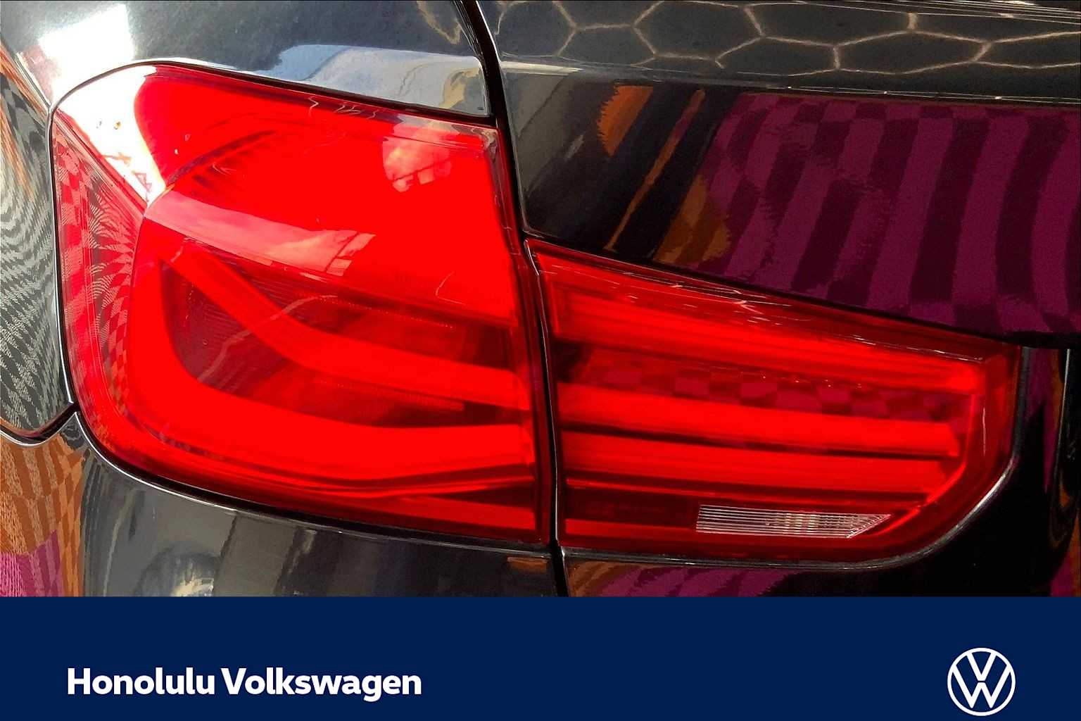 Thumbnail: 2017 BMW 3 Series - 31