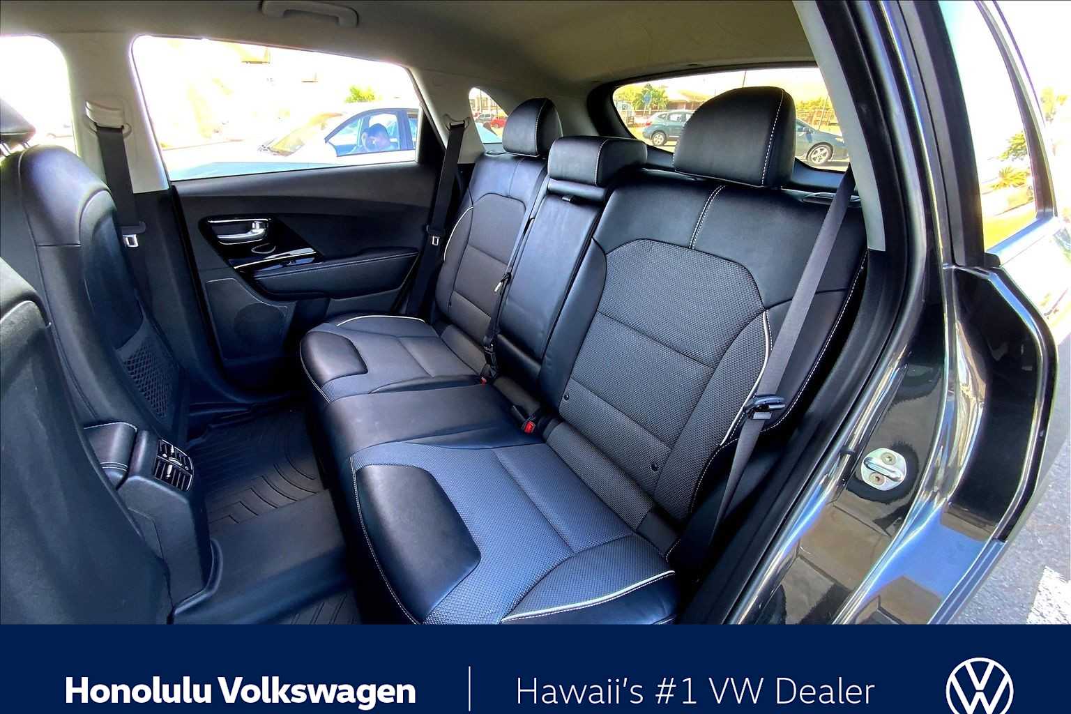 Thumbnail: 2022 Kia Niro - 28