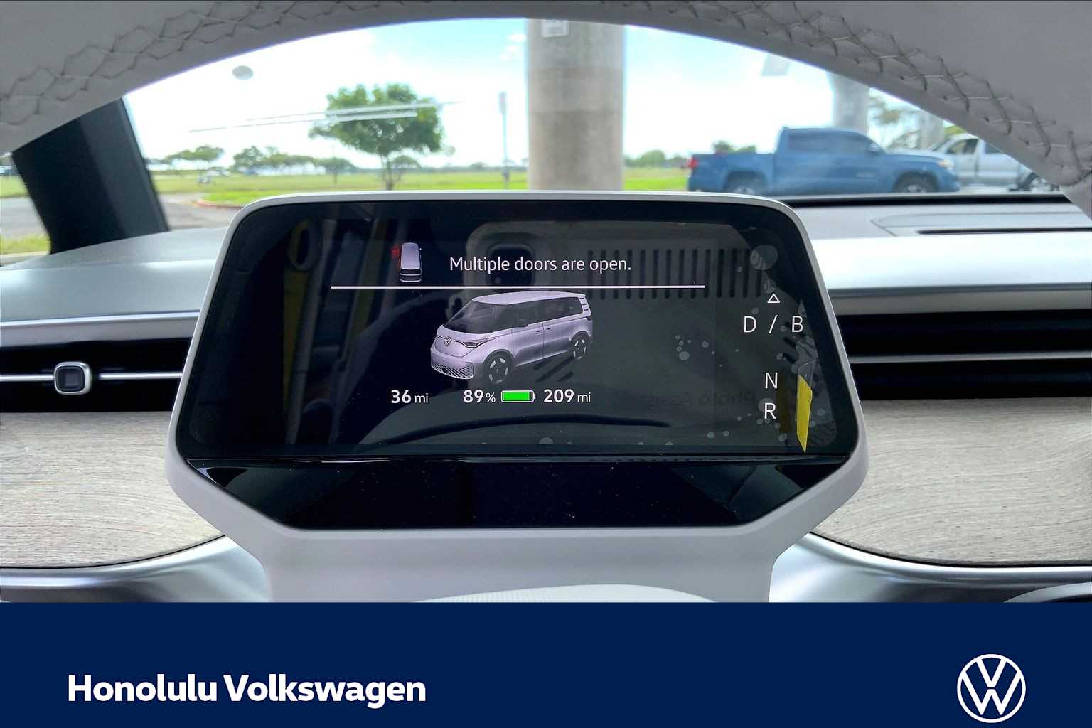 Thumbnail: 2025 Volkswagen ID.Buzz - 18