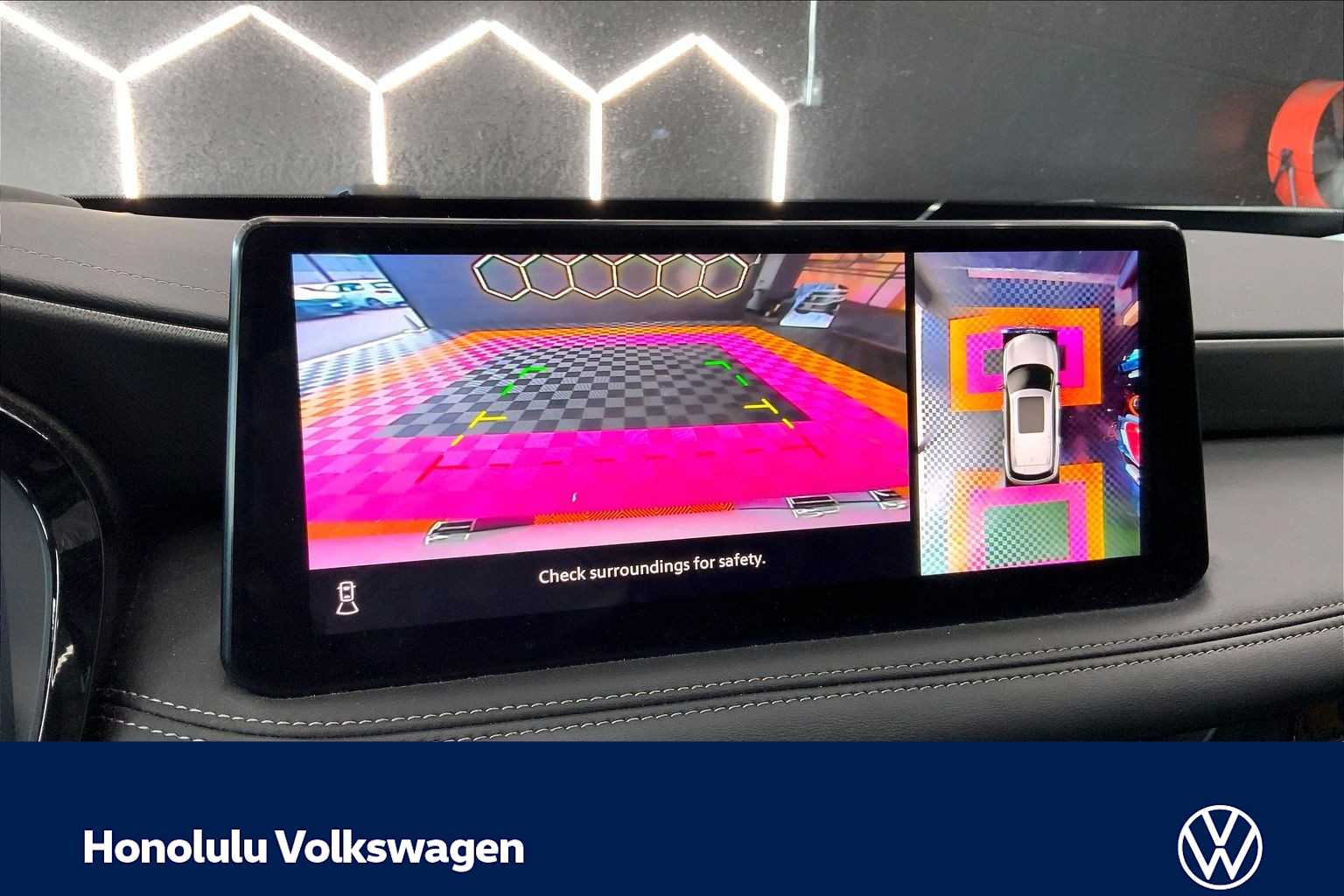 Thumbnail: 2023 INFINITI QX60 - 25