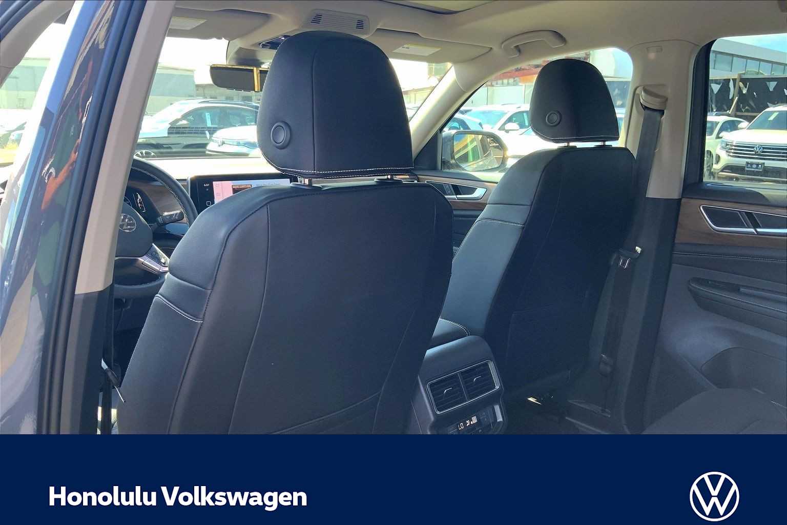 Thumbnail: 2026 Volkswagen Atlas - 12