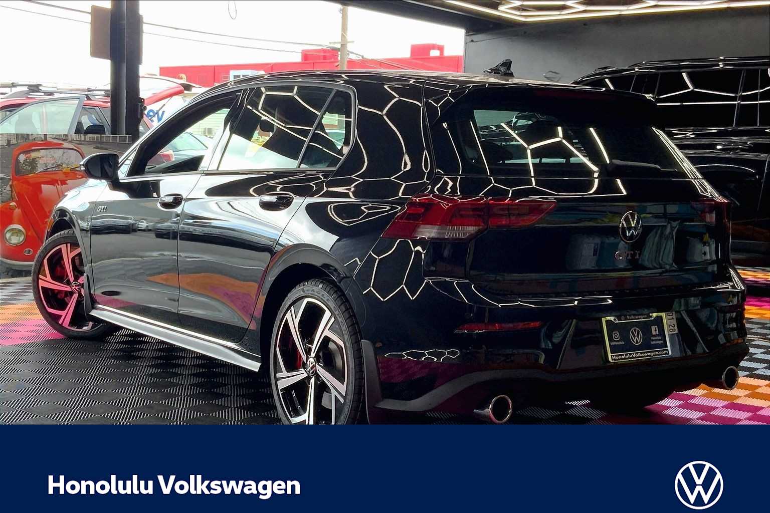 Thumbnail: 2026 Volkswagen Golf - 4