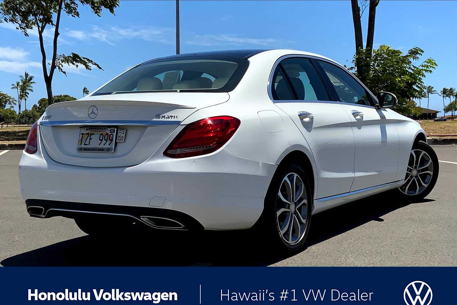 Thumbnail: 2016 Mercedes-Benz C-Class - 11