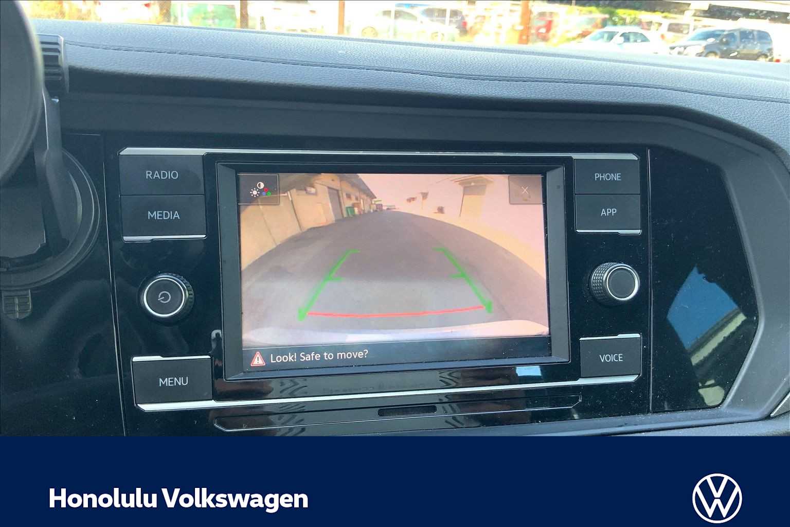 Thumbnail: 2021 Volkswagen Jetta - 25