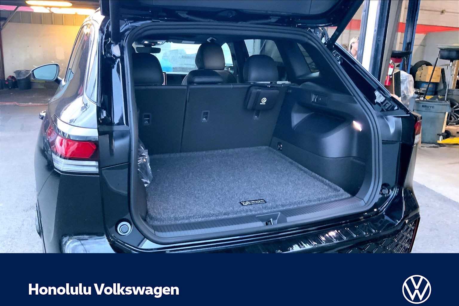 Thumbnail: 2026 Volkswagen Tiguan - 19