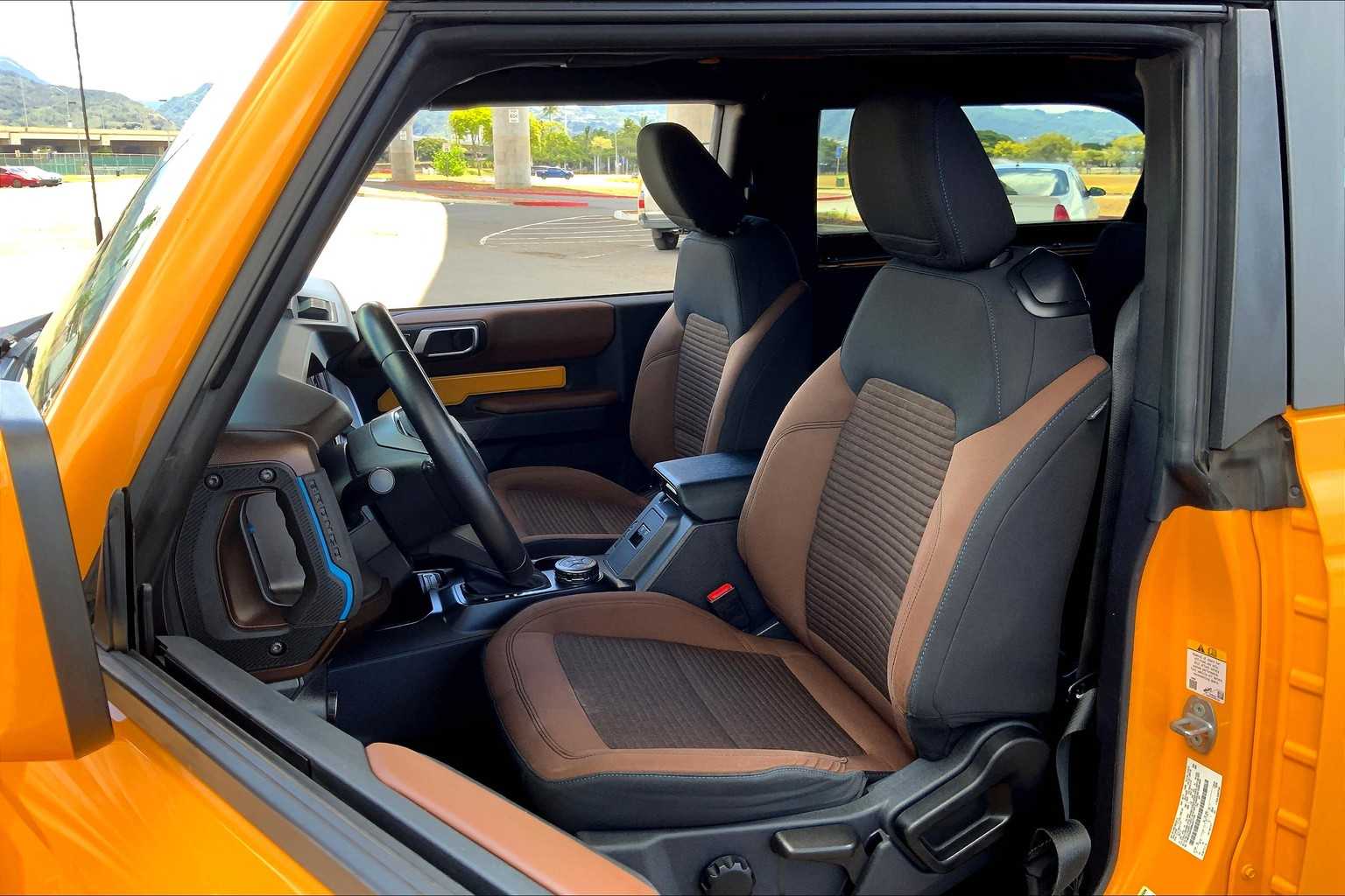 Thumbnail: 2021 Ford Bronco - 10