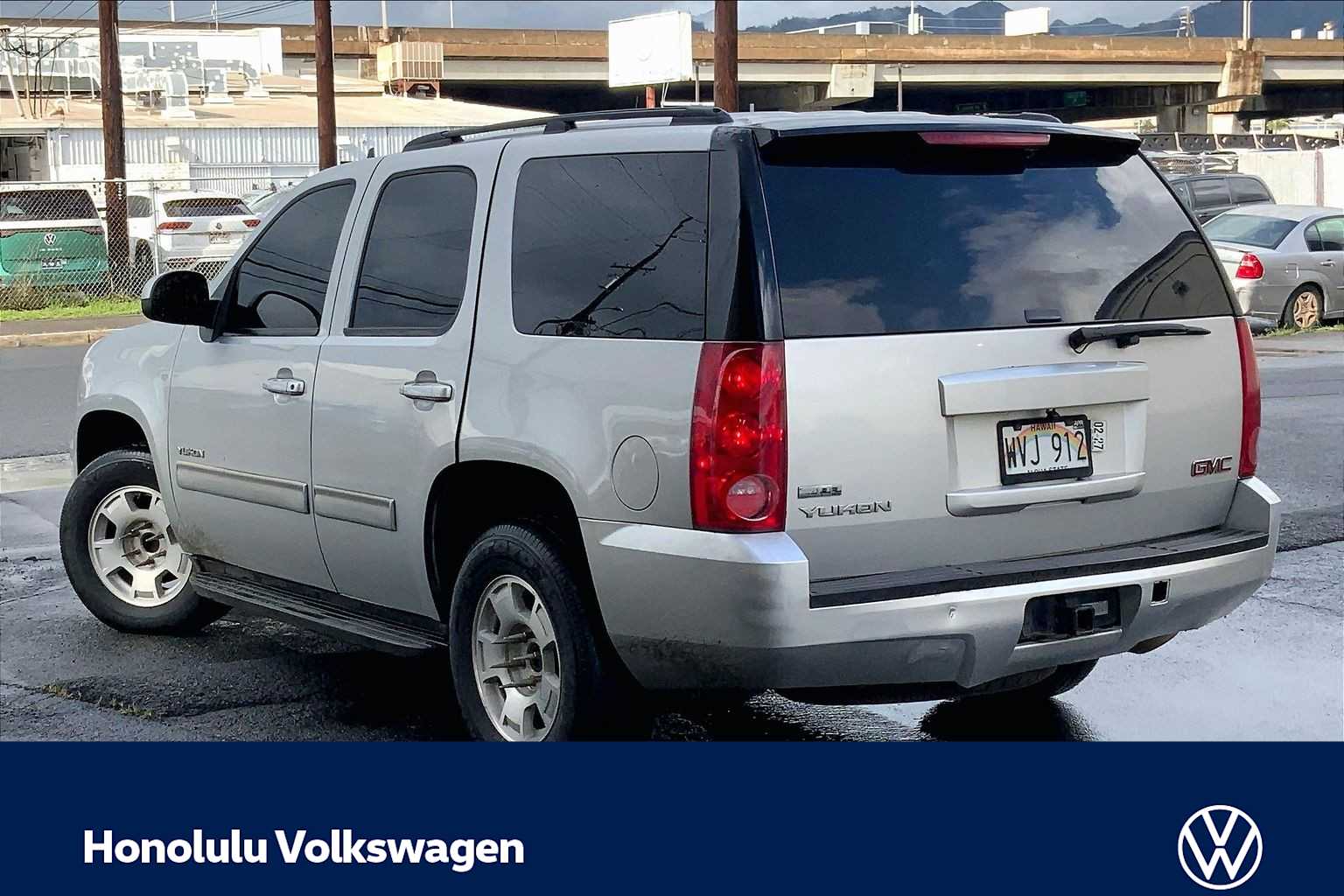 Thumbnail: 2011 GMC Yukon - 4