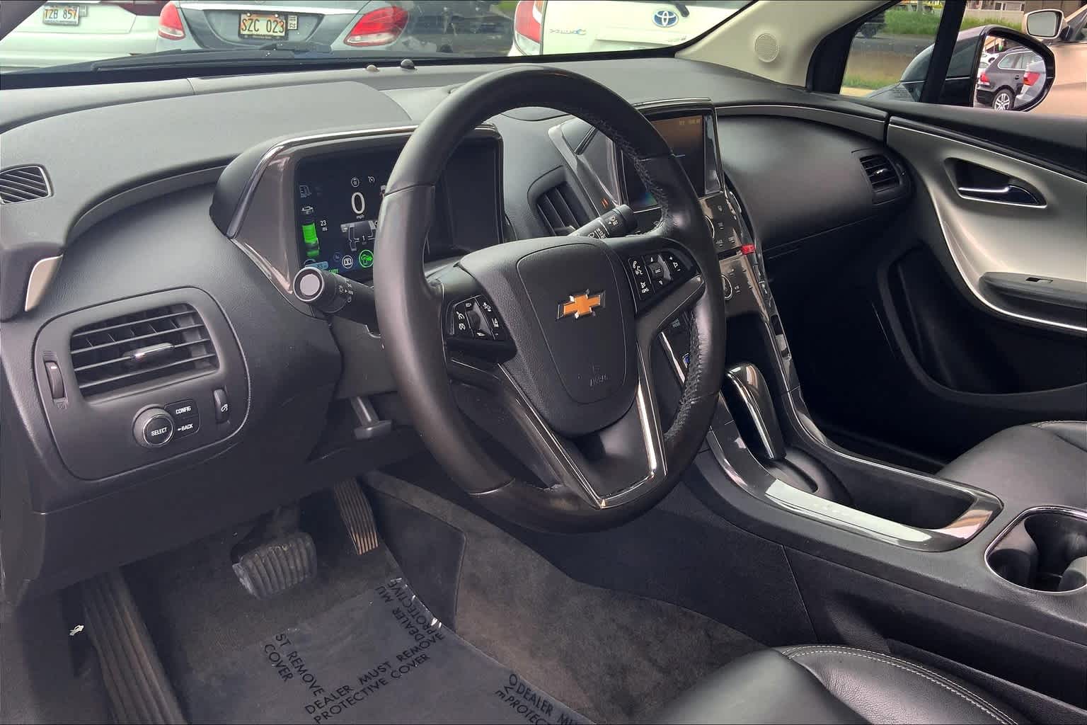 Used 2015 Chevrolet Volt Base with VIN 1G1RB6E44FU102508 for sale in Honolulu, HI