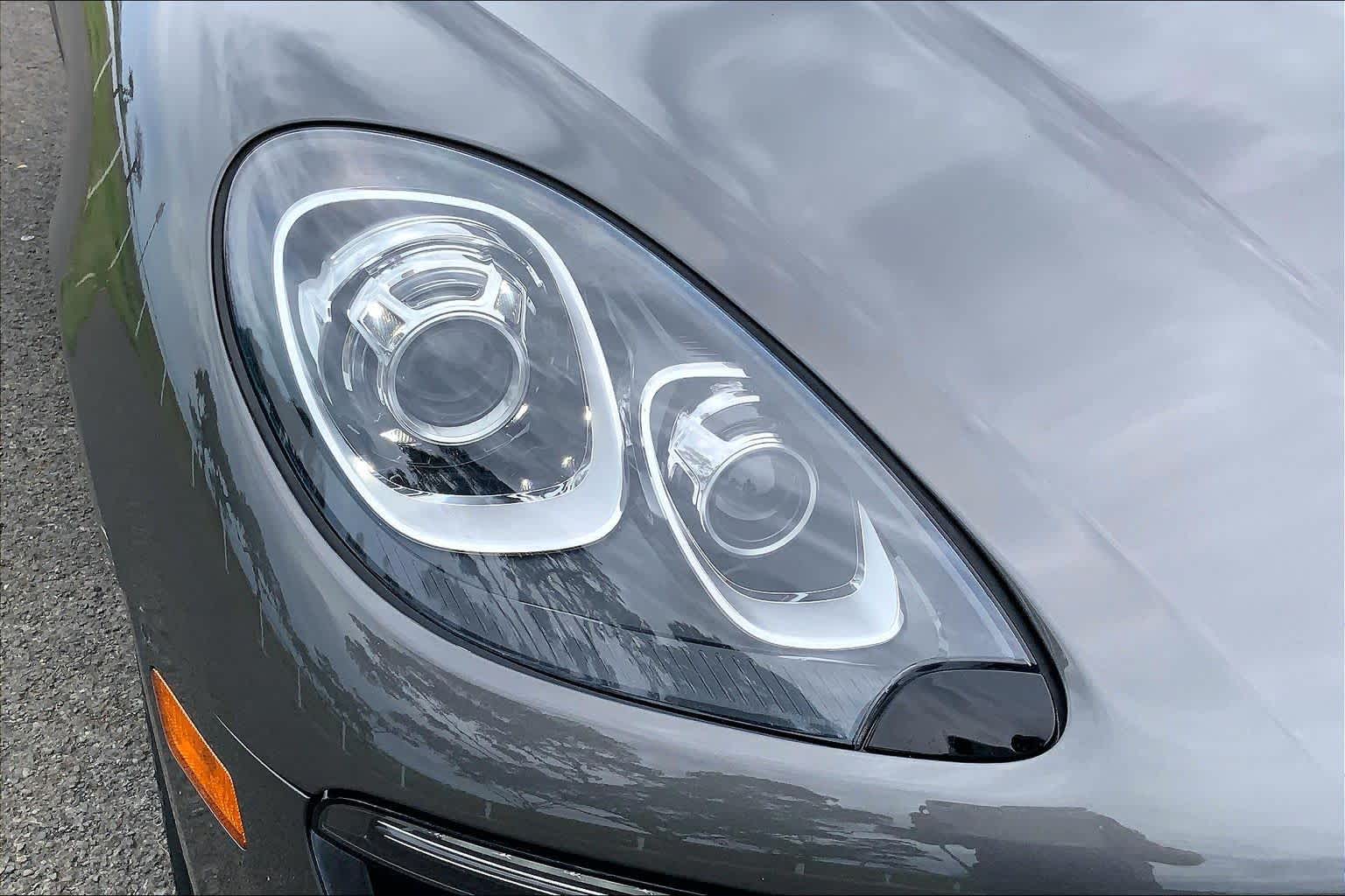 Thumbnail: 2018 Porsche Macan - 31