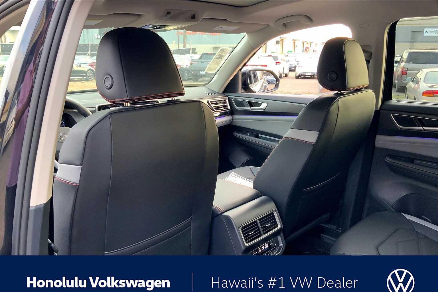 Thumbnail: 2026 Volkswagen Atlas - 12